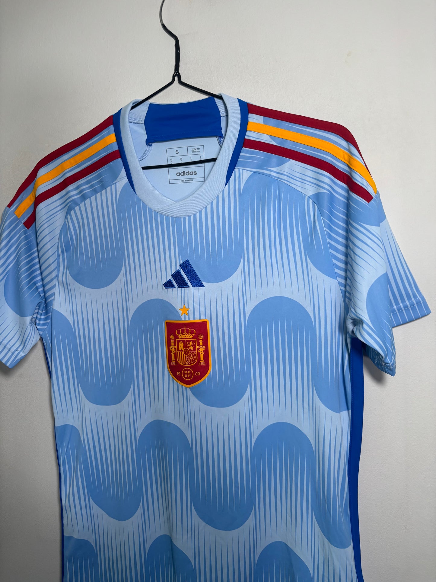 Spain Away Shirt 2022 (S)