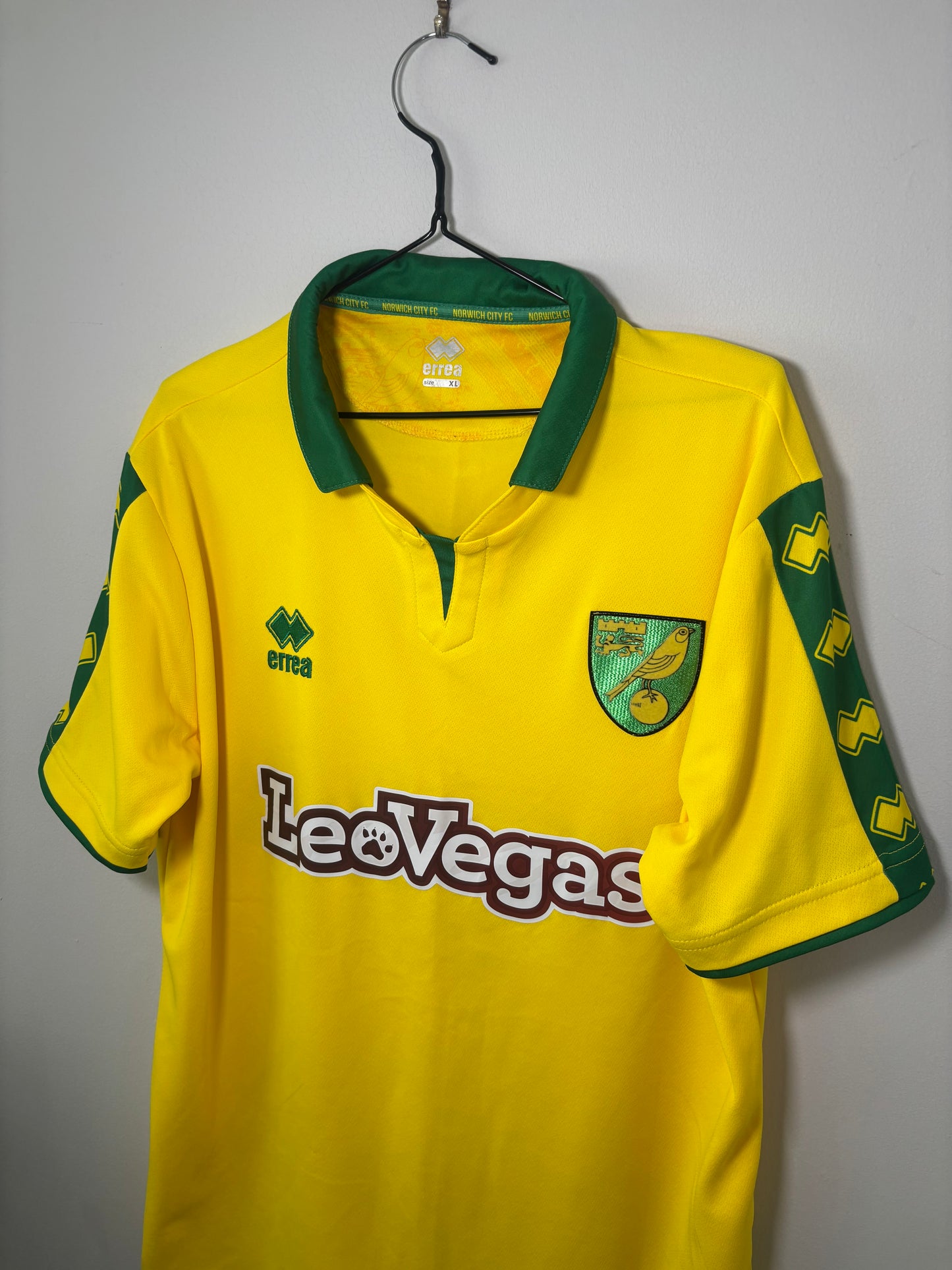 Norwich City Home Shirt 2017/18 (XL)