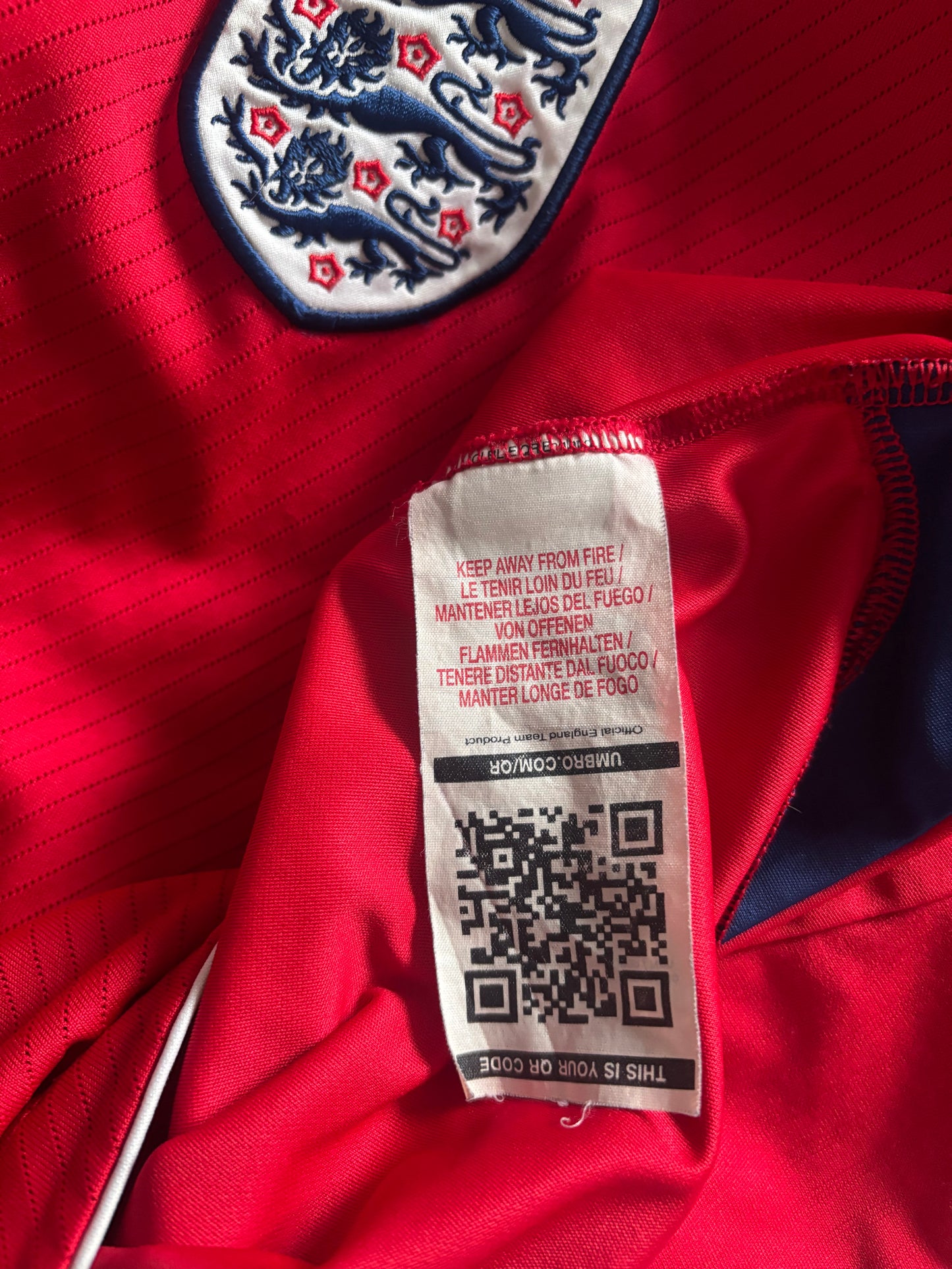 England 2008 Away Shirt (M)