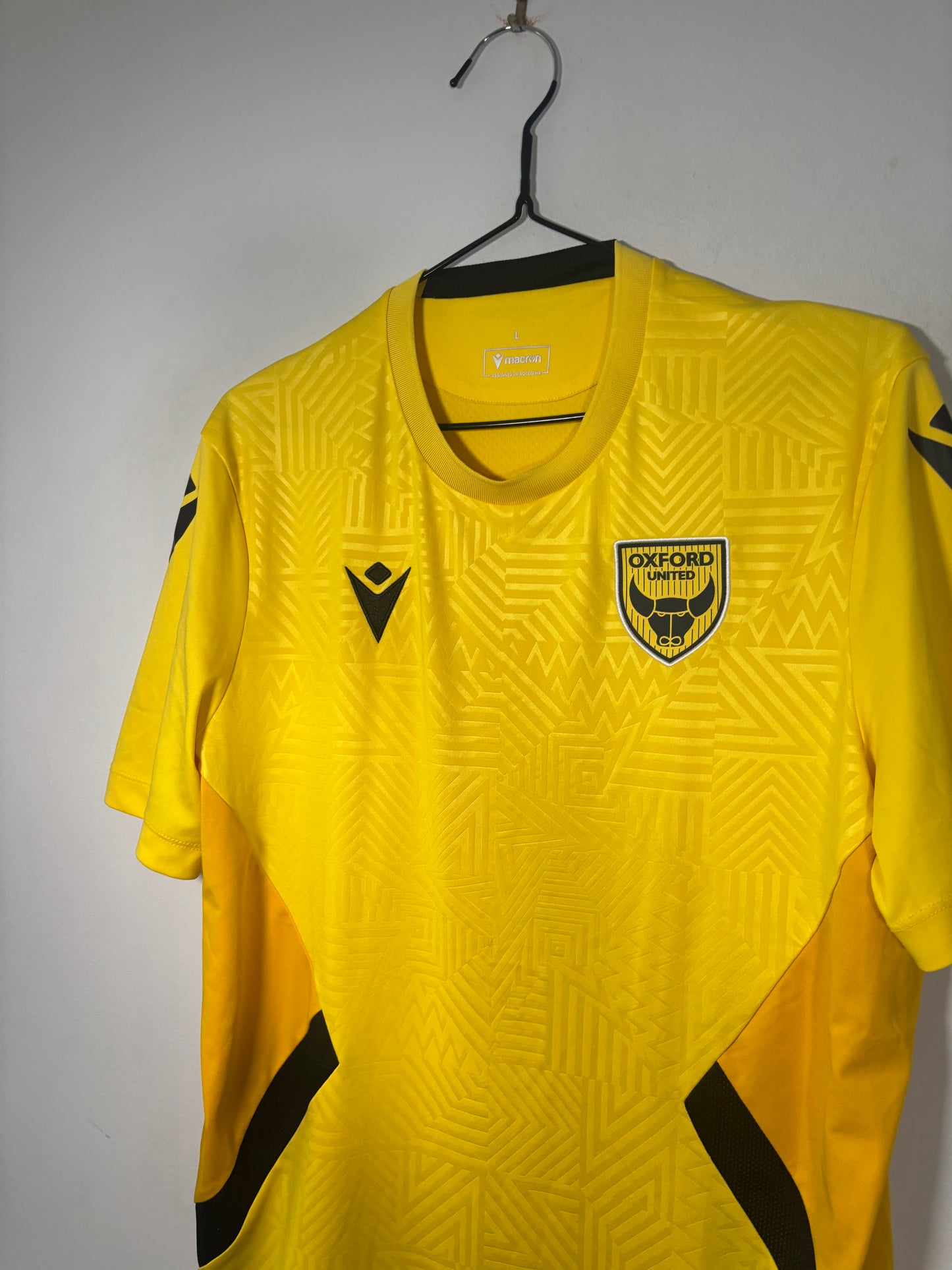 Oxford United Training Shirt (L)