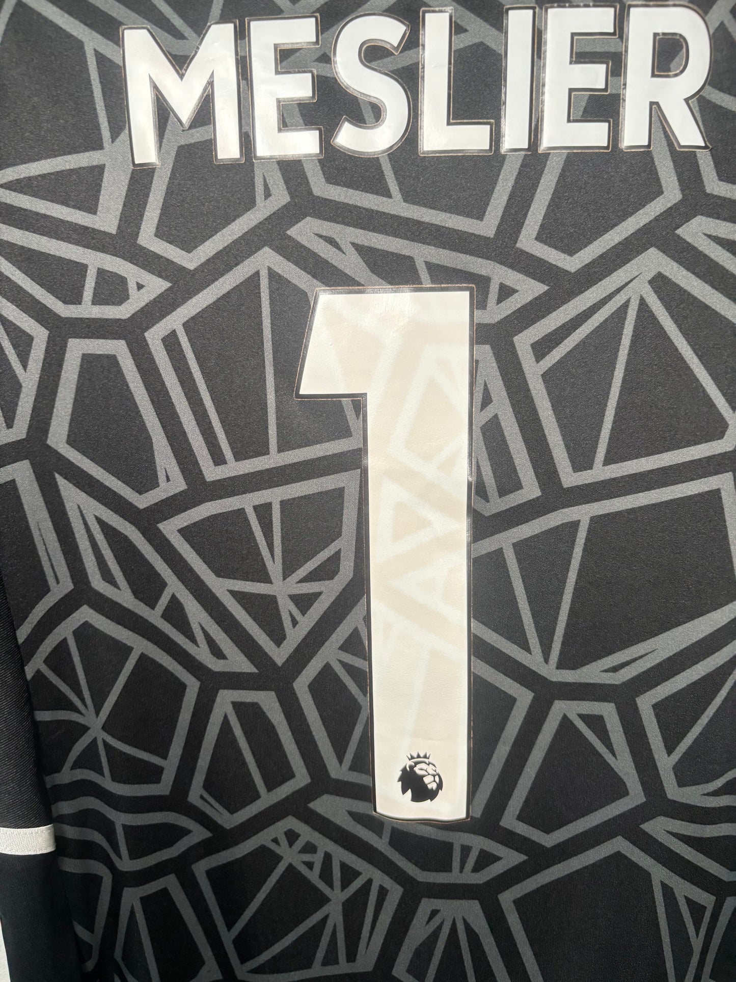 Leeds United 2022/23 Goalkeeper Shirt Meslier (S)
