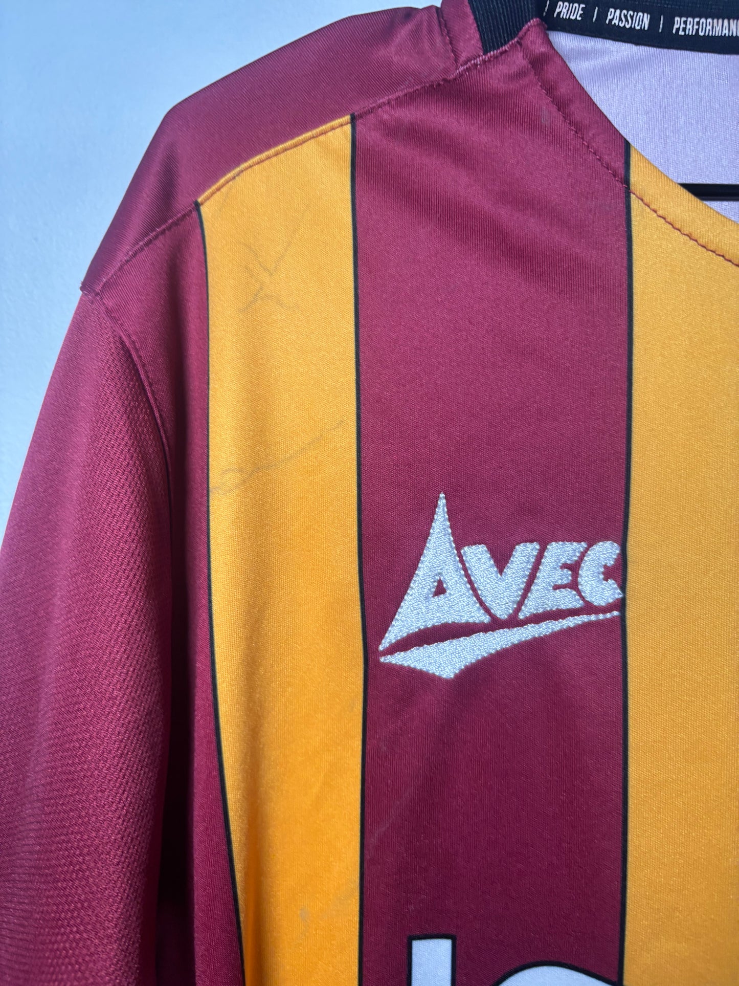 Bradford City Home Shirt 2019/20 (L)