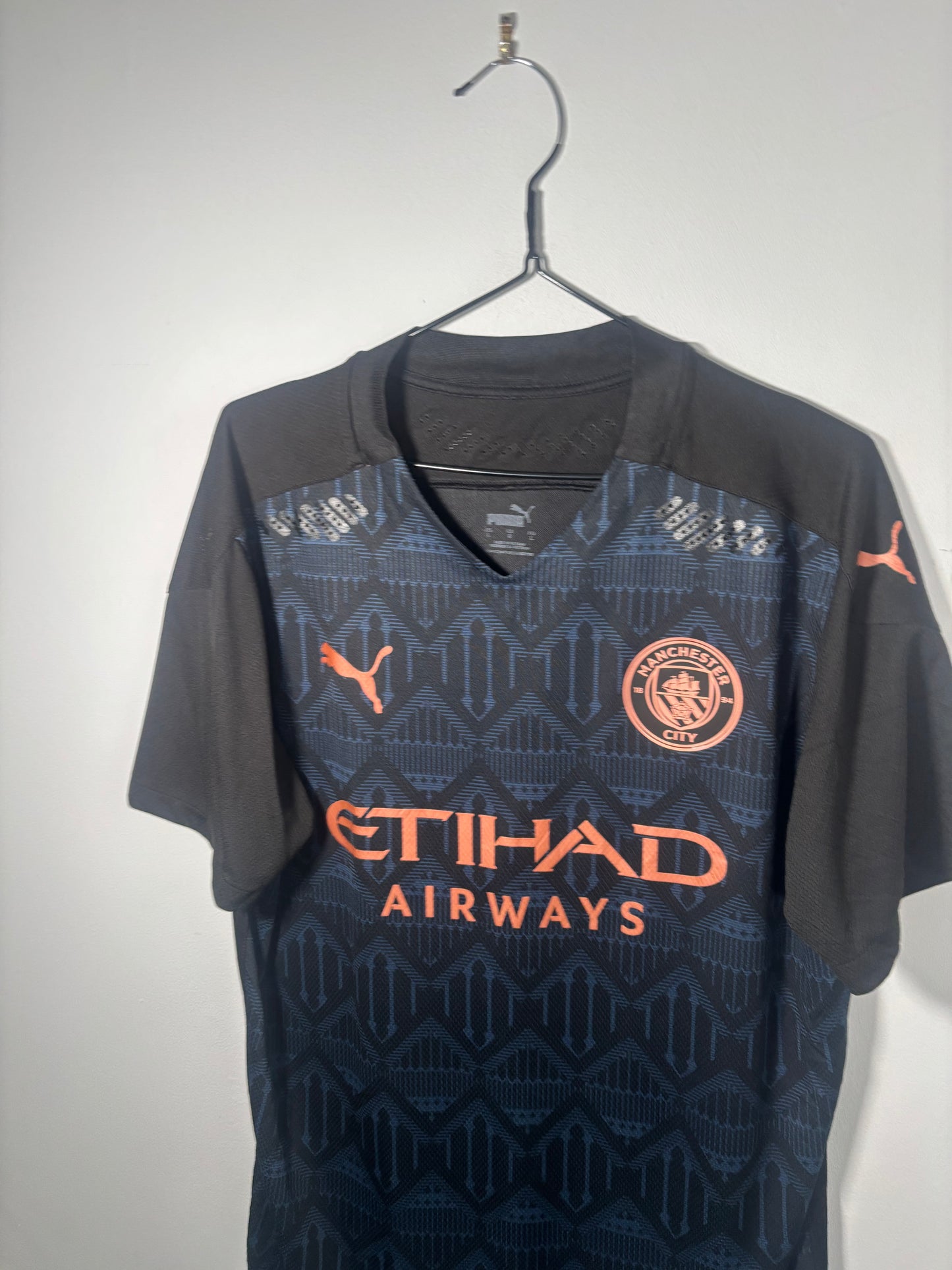 Manchester City Away Shirt 2020/21 Player Quality (L)