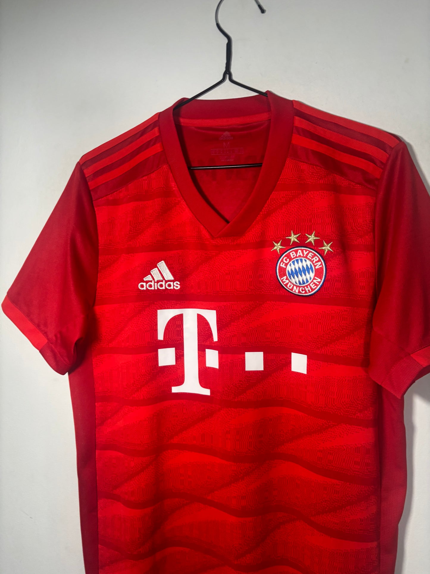 Bayern Munich Home Shirt 2019/20 (S)