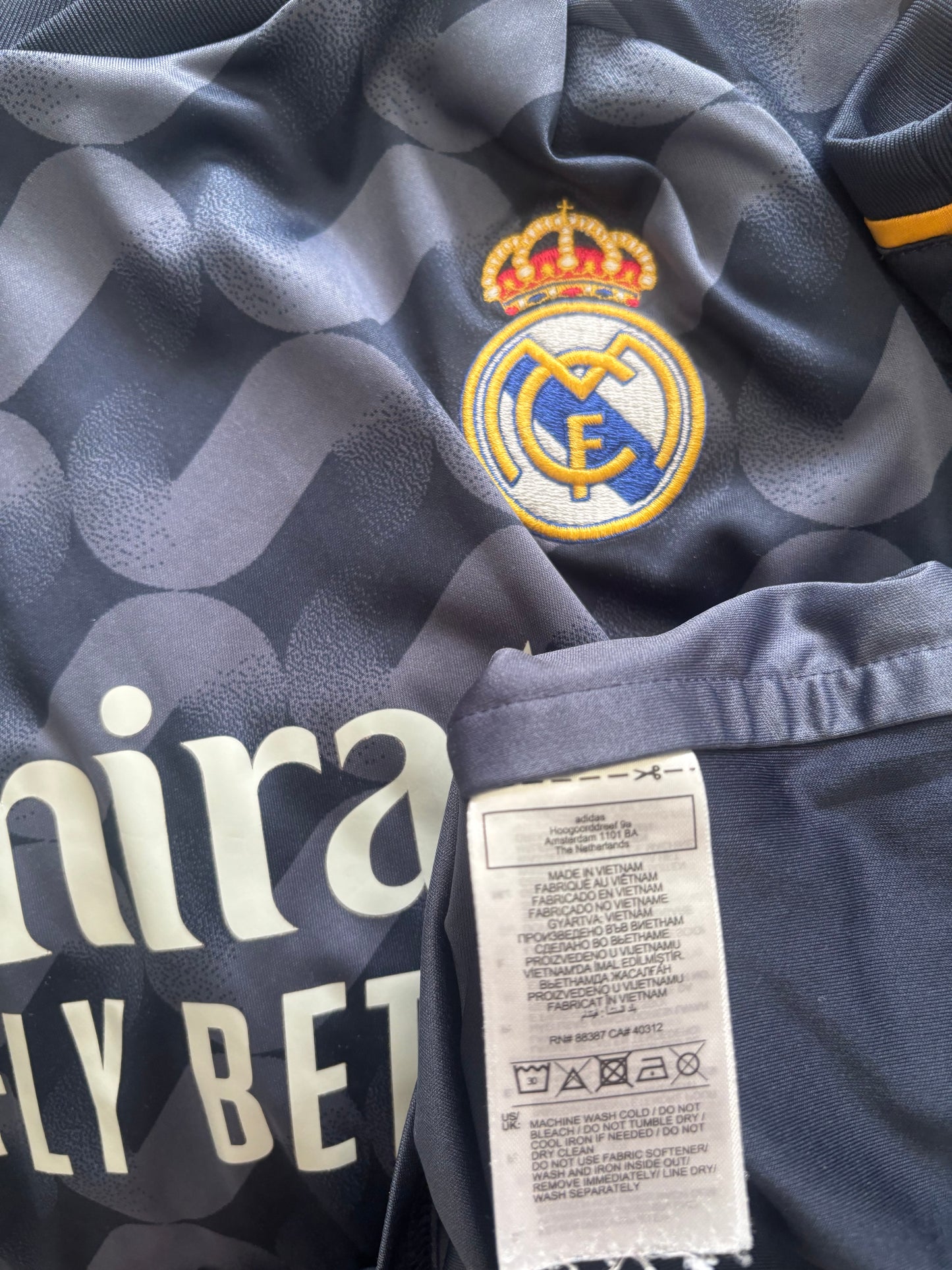 Real Madrid Away Shirt 2023/24 Bellingham (S)
