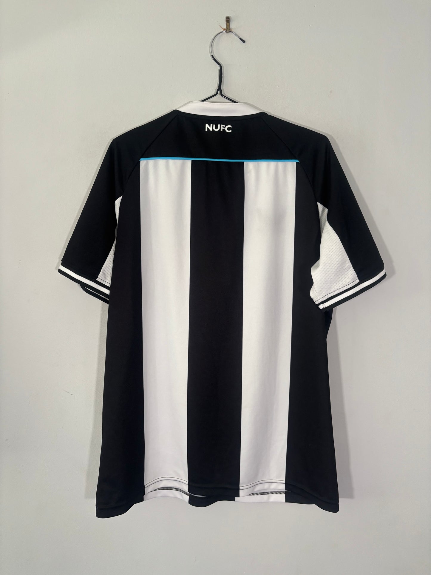 Newcastle United Home Shirt 2021/22 (XL)