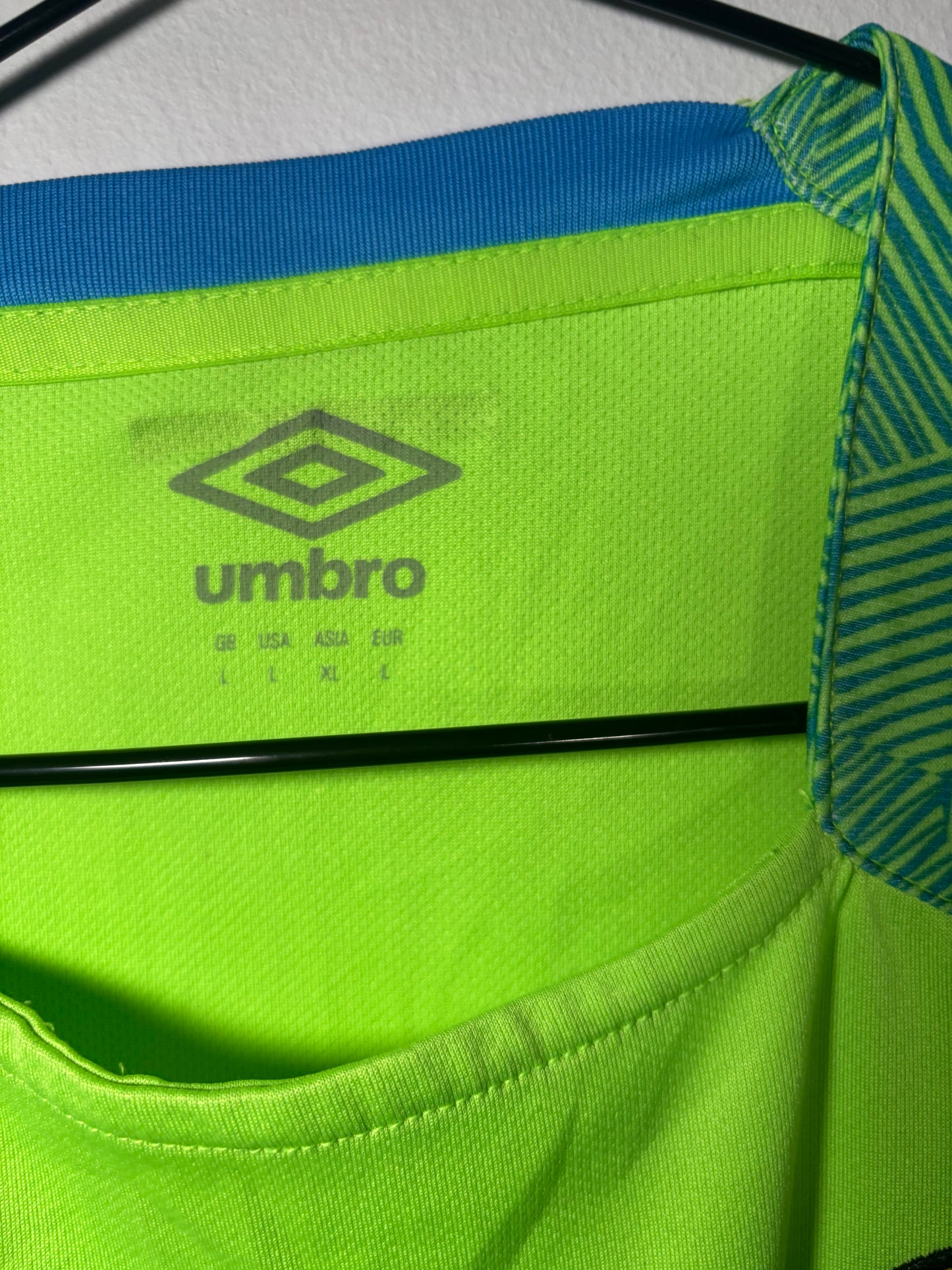 Blackburn Rovers Goalkeeper Shirt 2018/19 (L)