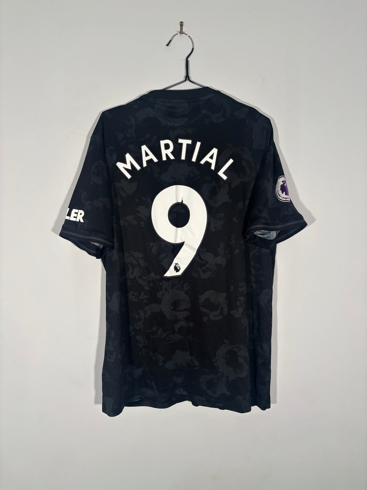 Manchester United Third Shirt 2019/20 Anthony Martial (XL)