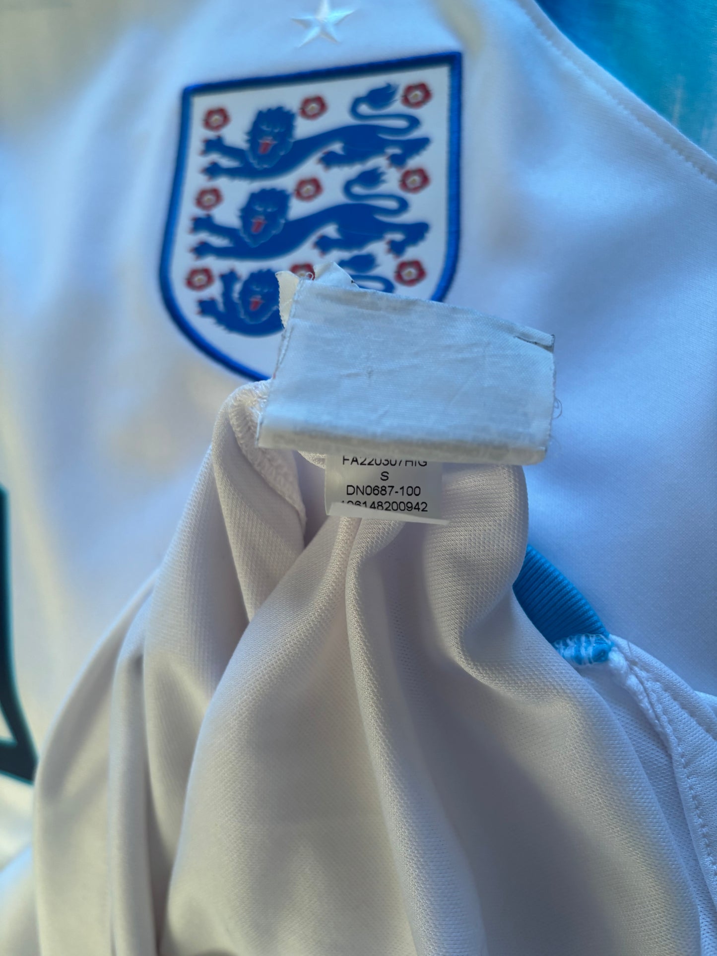 England Home Shirt 2022 Phil Foden (S)