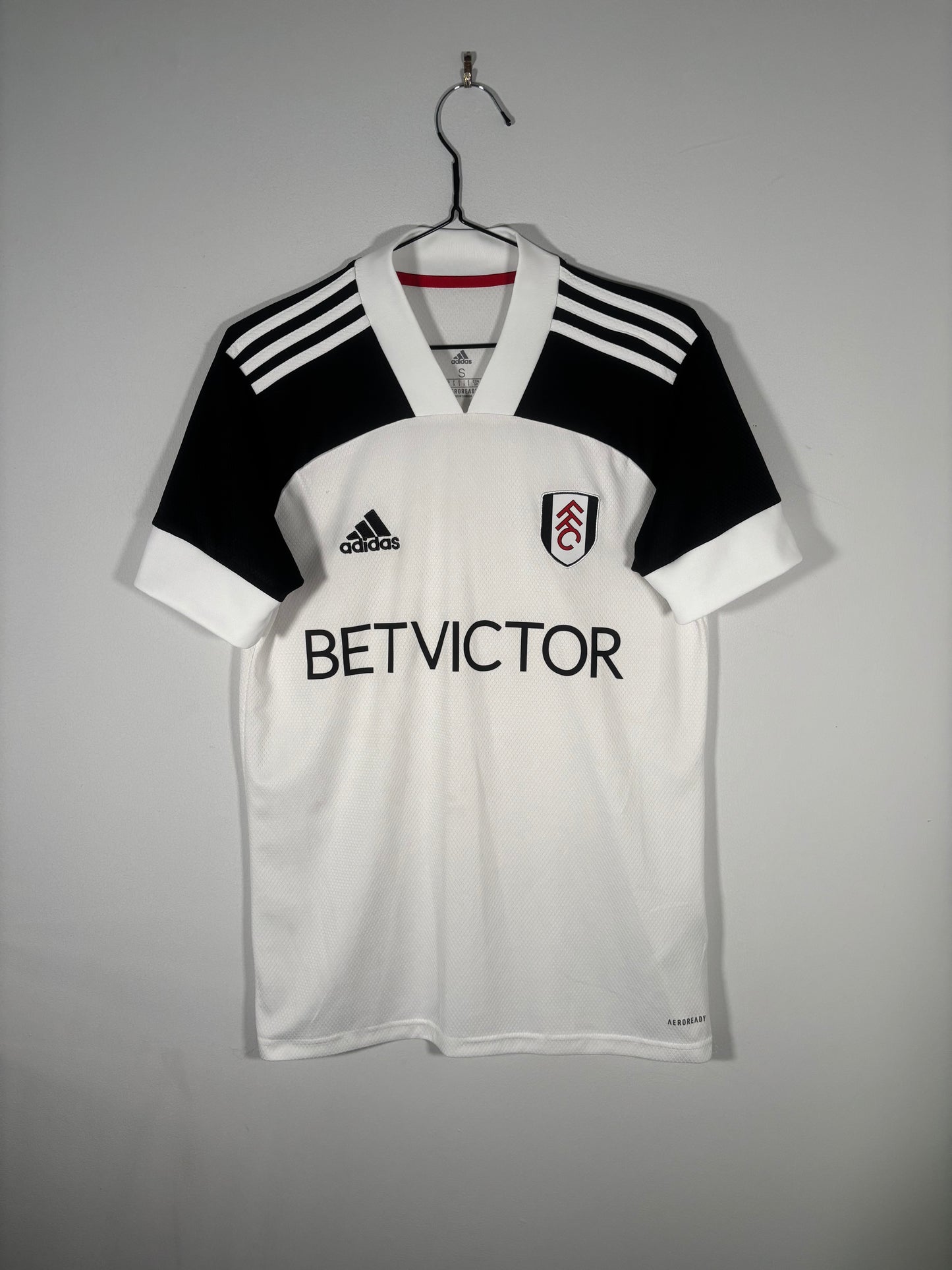 Fulham Home Shirt 2020/21 (S)