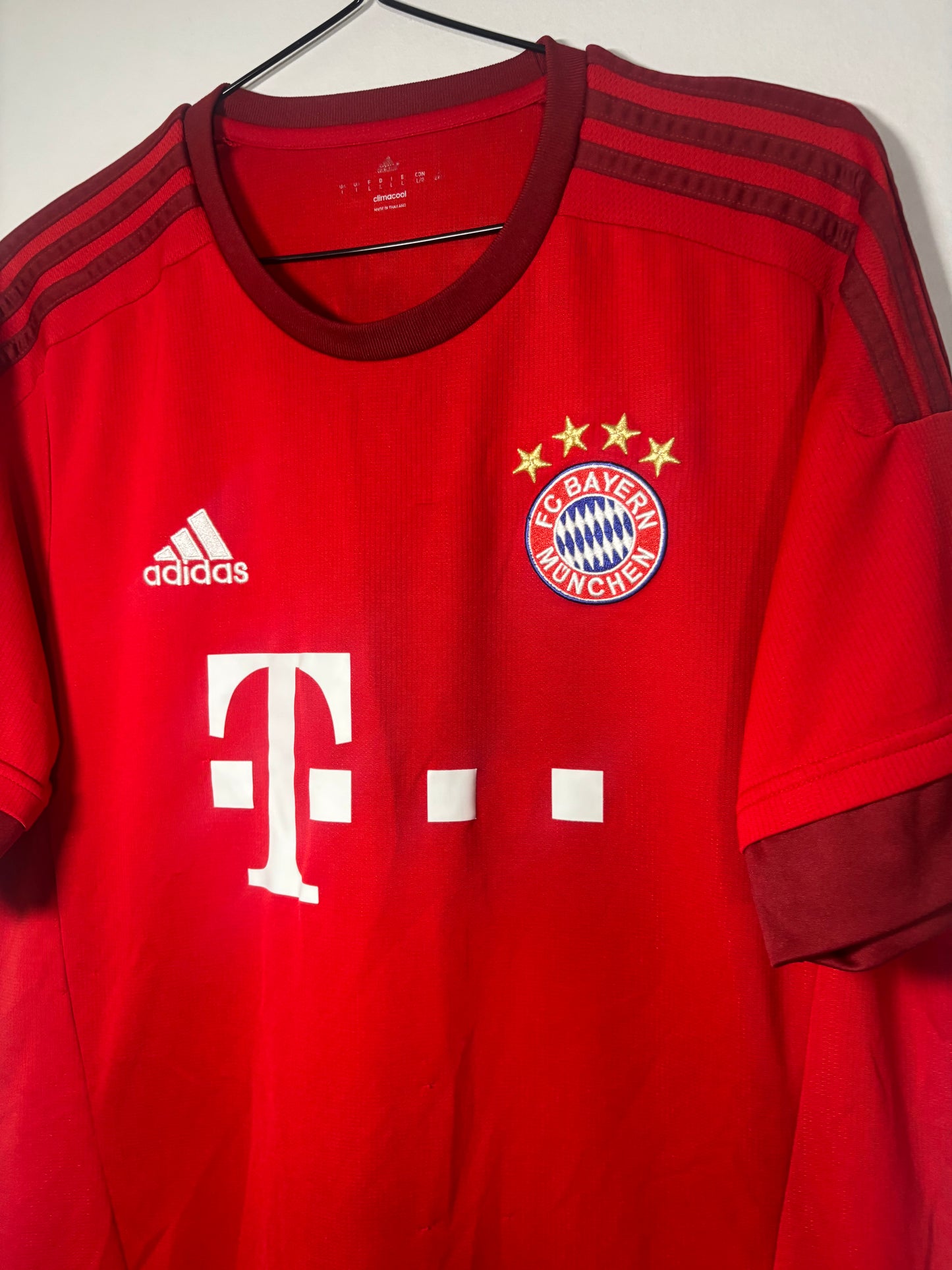 Bayern Munich Home Shirt 2015/16 (L)