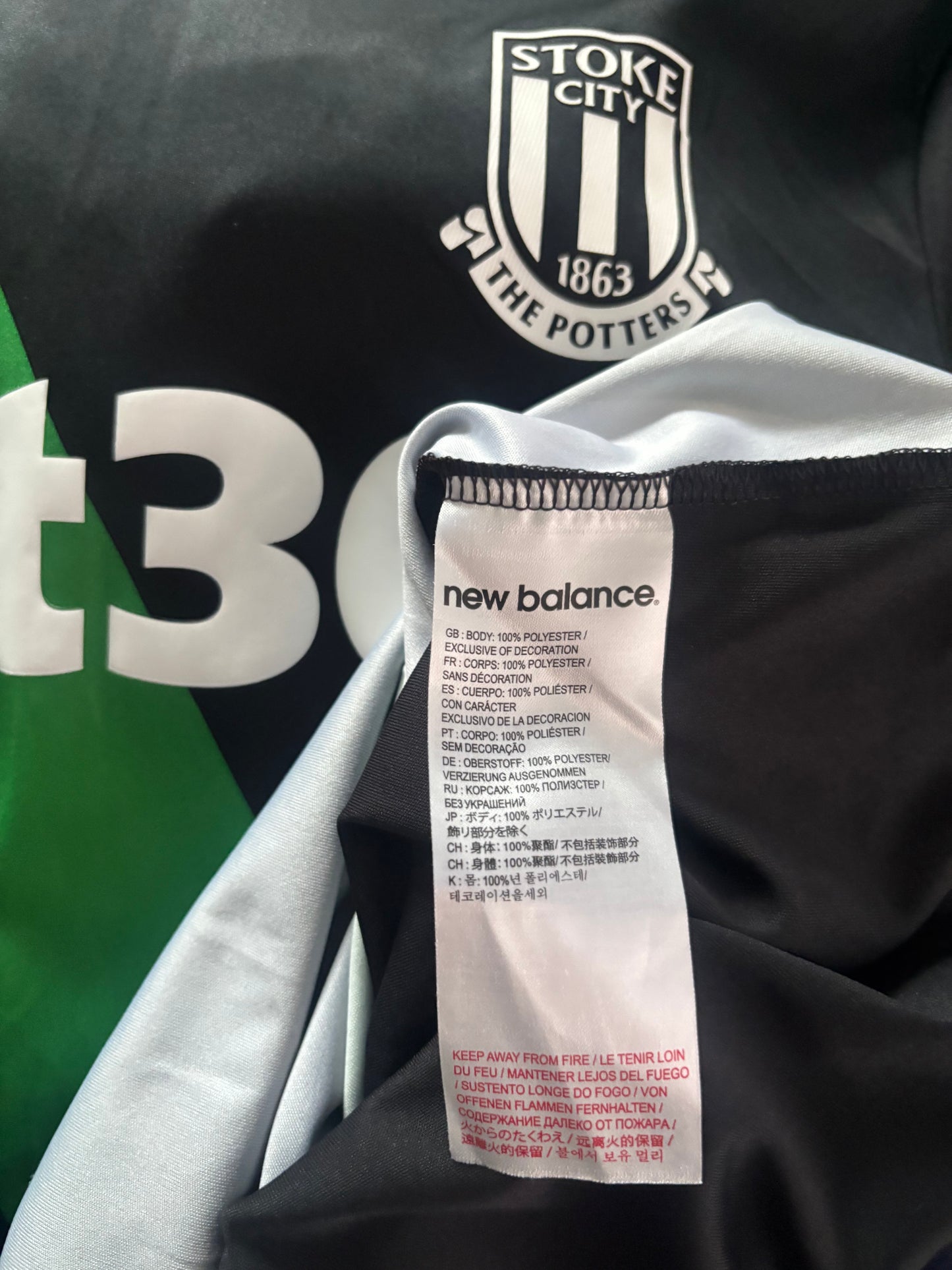 Stoke City Away Shirt 2015/16 Arnautovic (S)