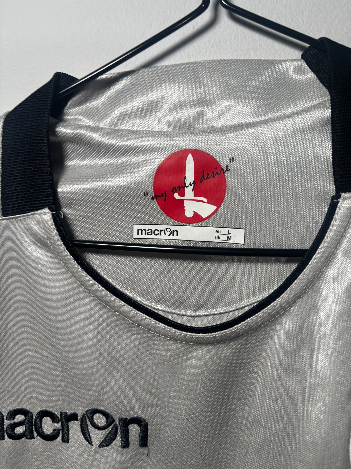 Charlton Athletic Goalkeeper Shirt 2010/11 (M)
