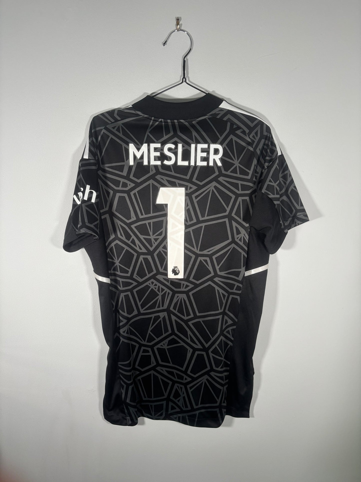 Leeds United 2022/23 Goalkeeper Shirt Meslier (S)