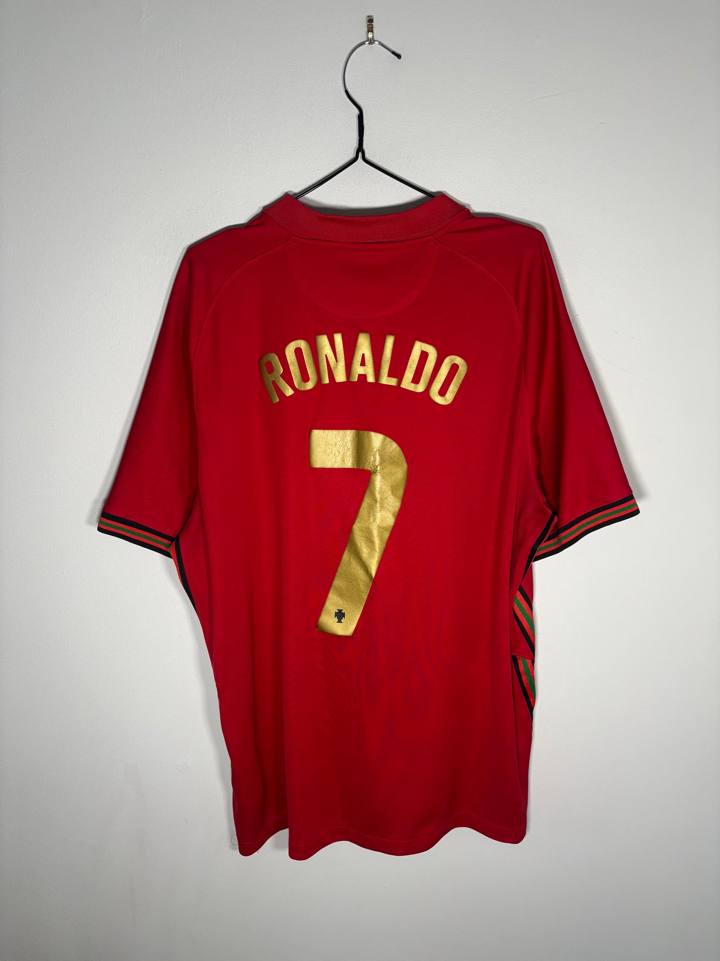 Portugal Home Shirt 2020 Ronaldo (XL)