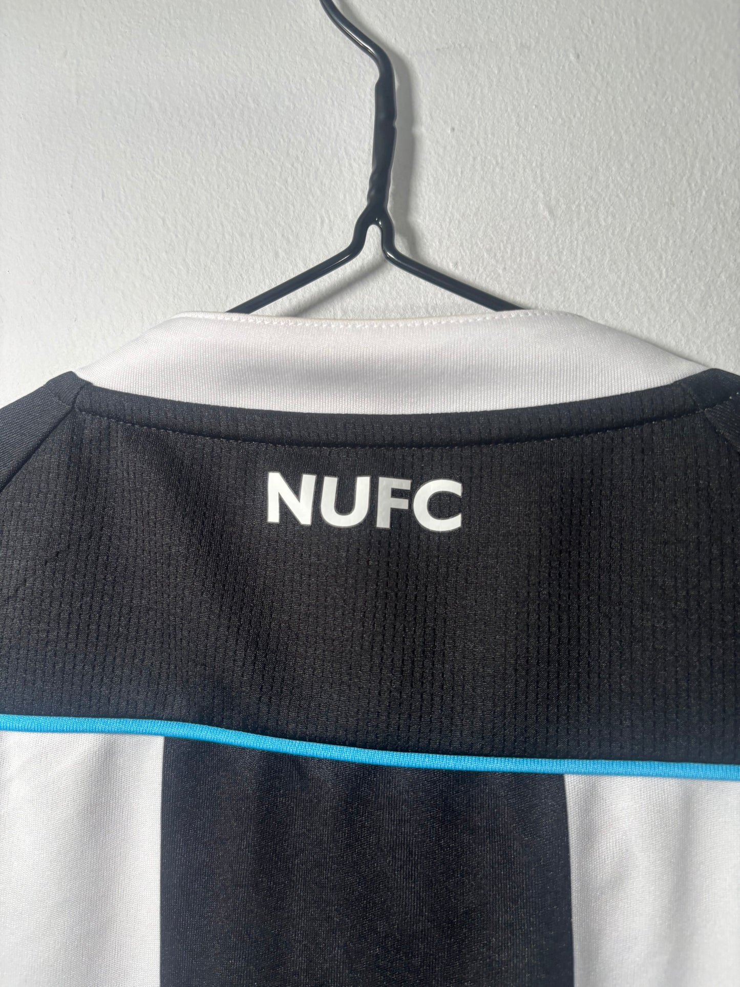 Newcastle United Home Shirt 2021/22 (XL)