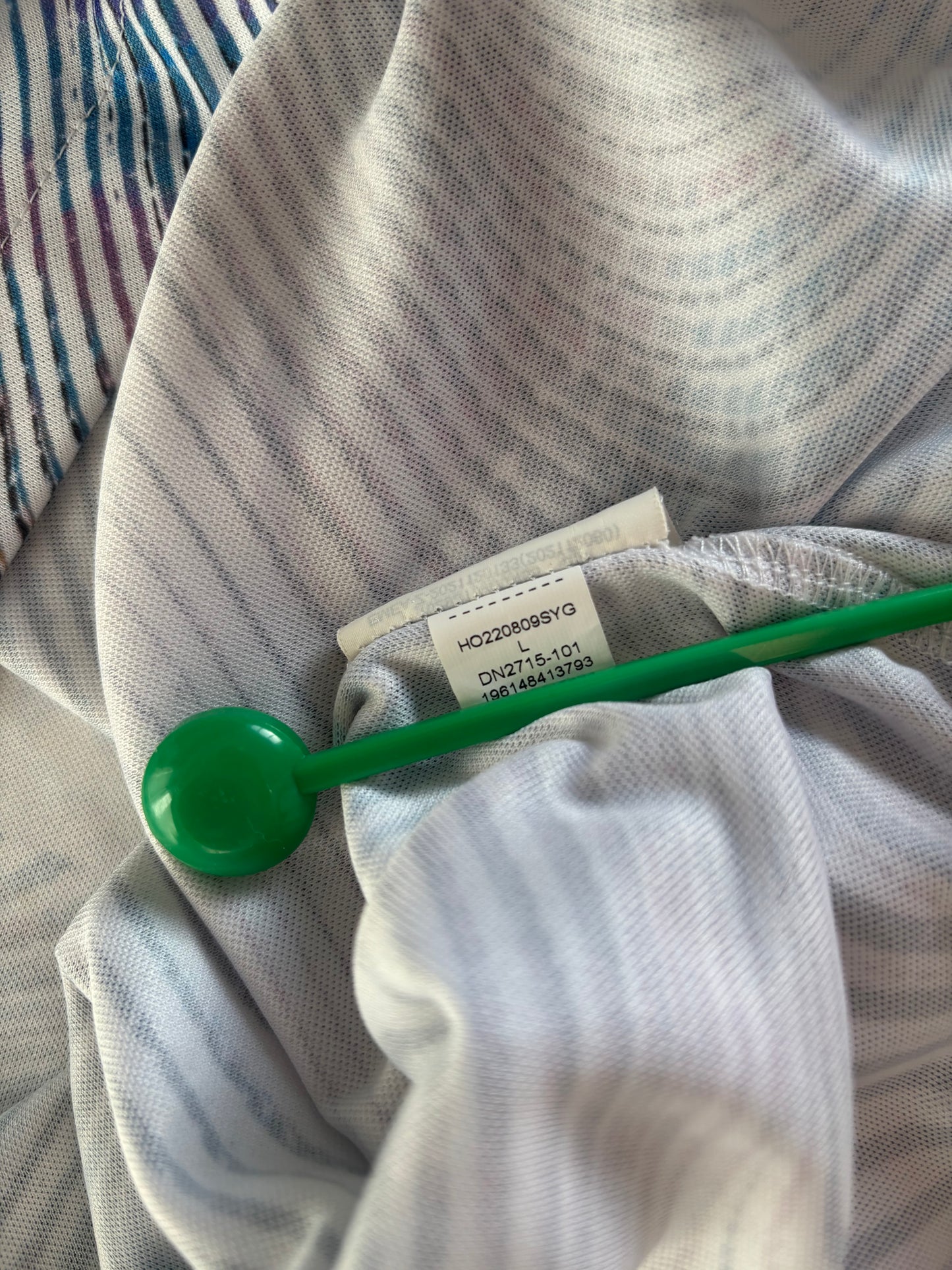 Liverpool Away Shirt 2022/23 (L)