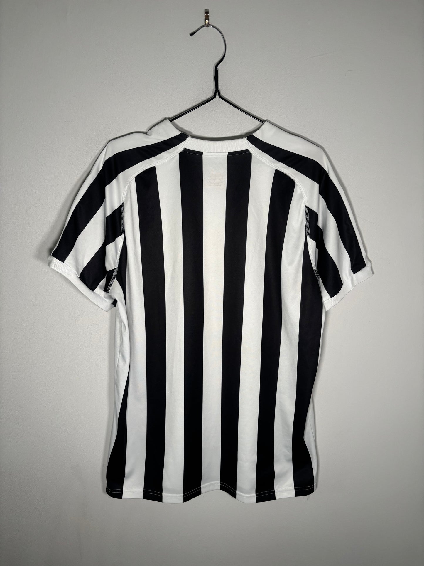 Newcastle United Home Shirt 2018/19 (S)