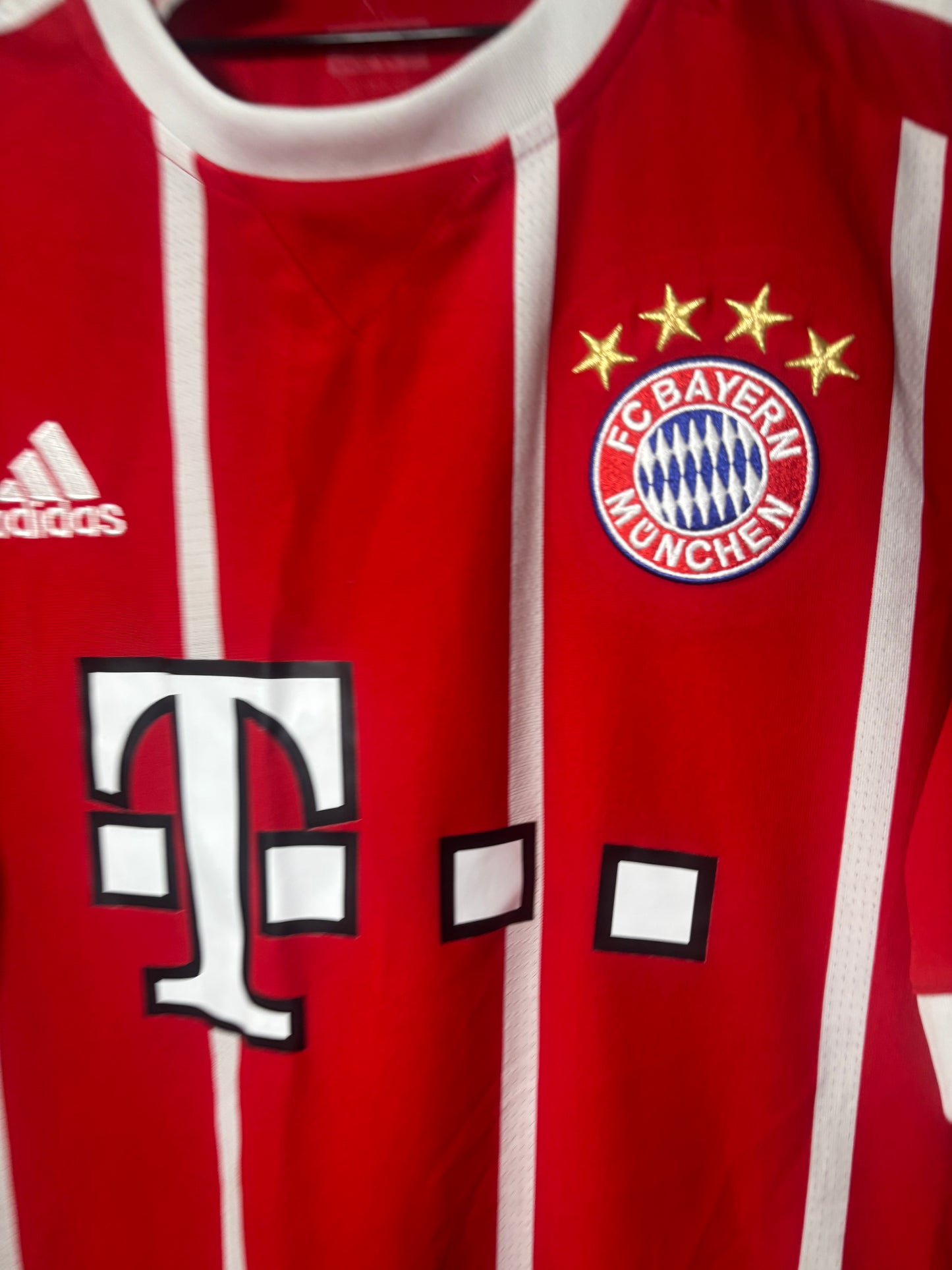 Bayern Munich Home Shirt 2017/18 (XLB)