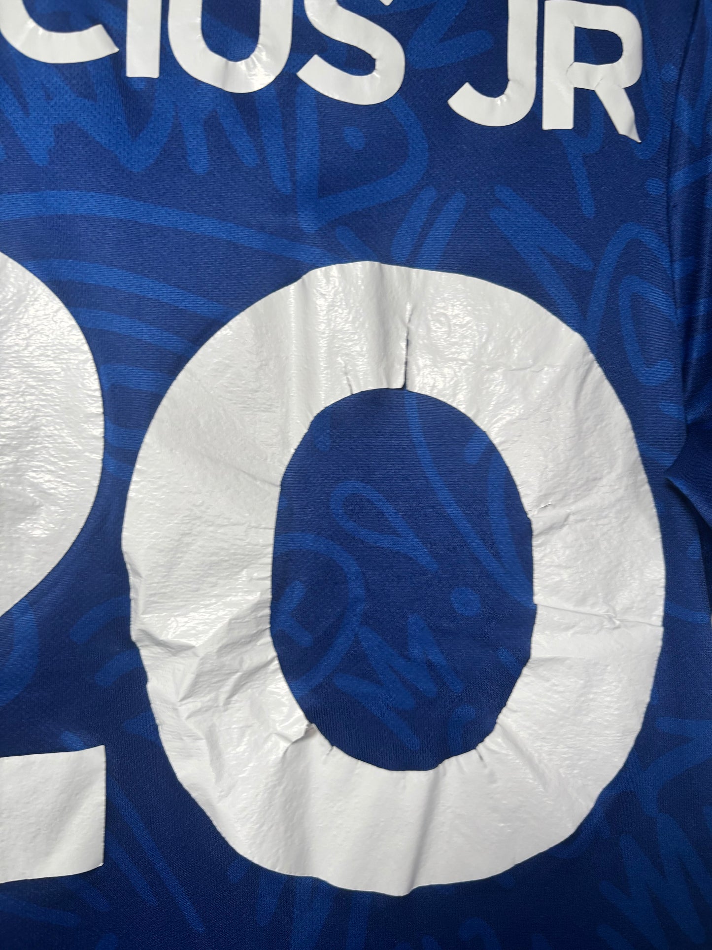 Real Madrid Vini JR Away Shirt 2021/22 (15/16Y)
