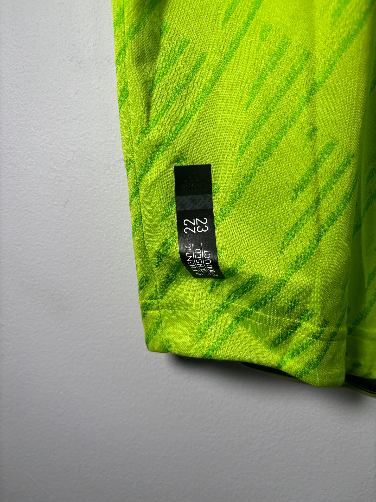 Manchester United Away Shirt 2022/23 Marcus Rashford (L)