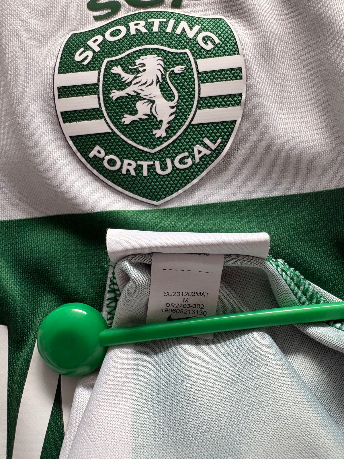 Sporting Lisbon Authentic Home Shirt 2023/24 (M)