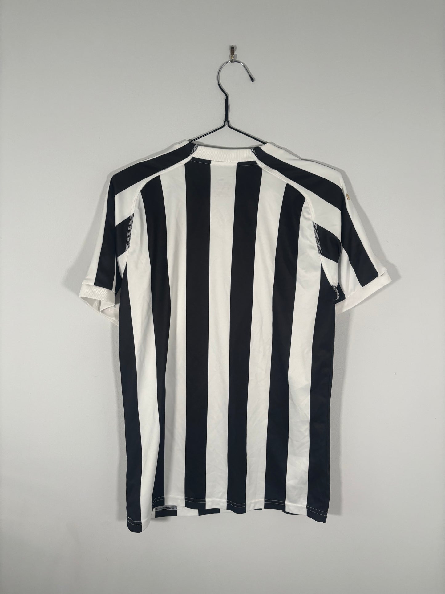 Newcastle United Home Shirt 2018/19 (S)