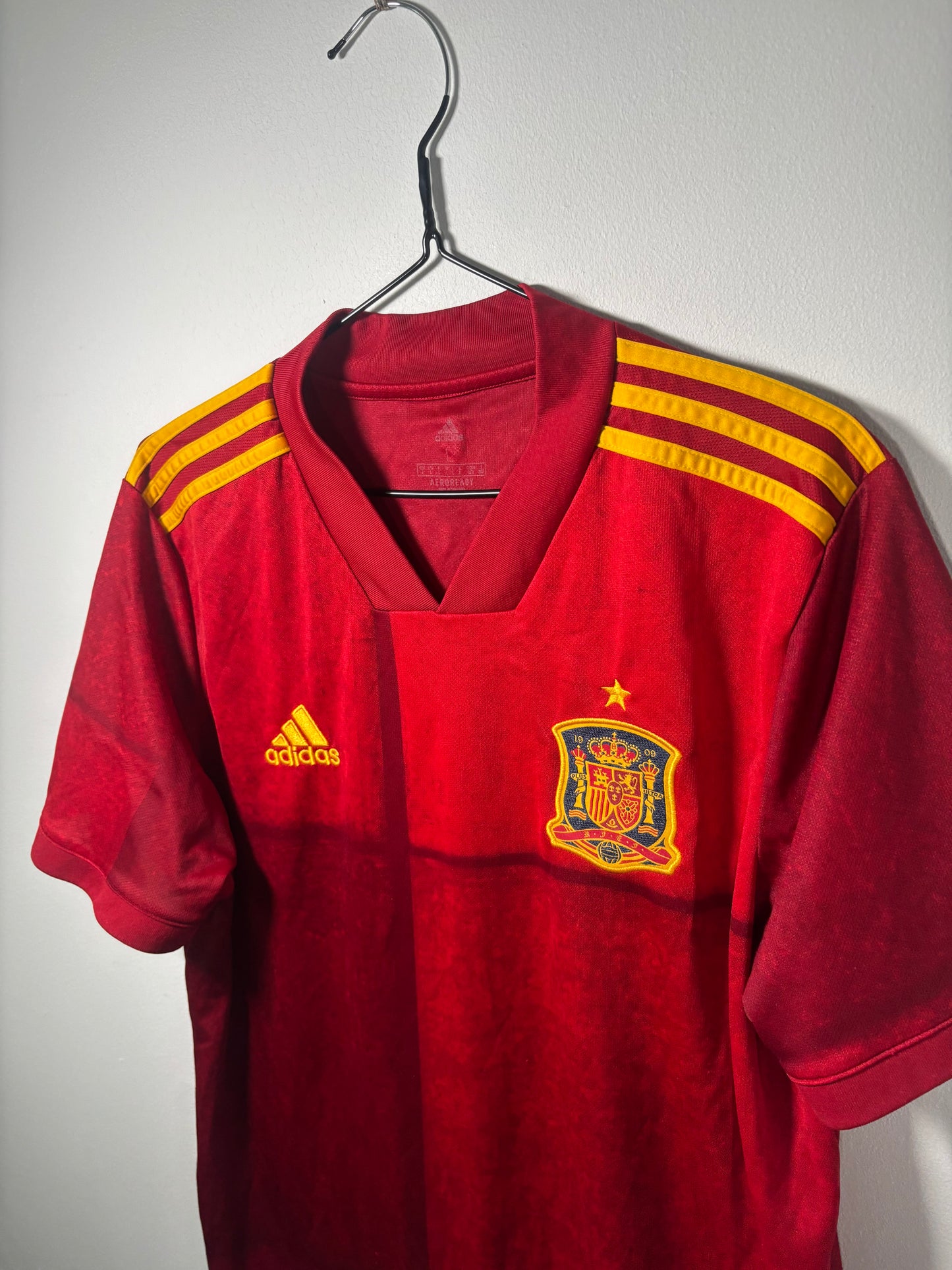 Spain Home Shirt 2020 (L)