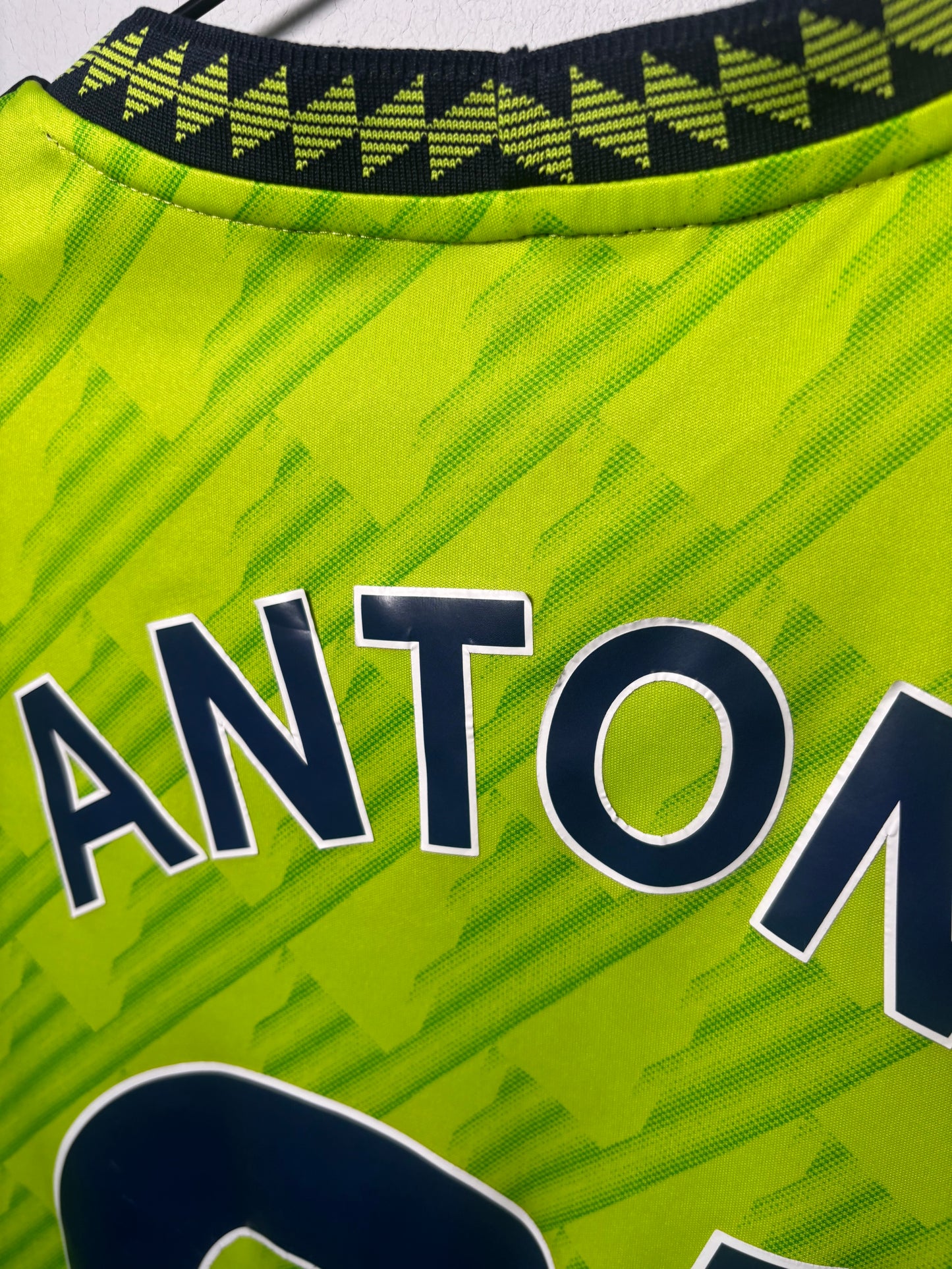 Manchester United Third Shirt 2022/23 Antony (L)
