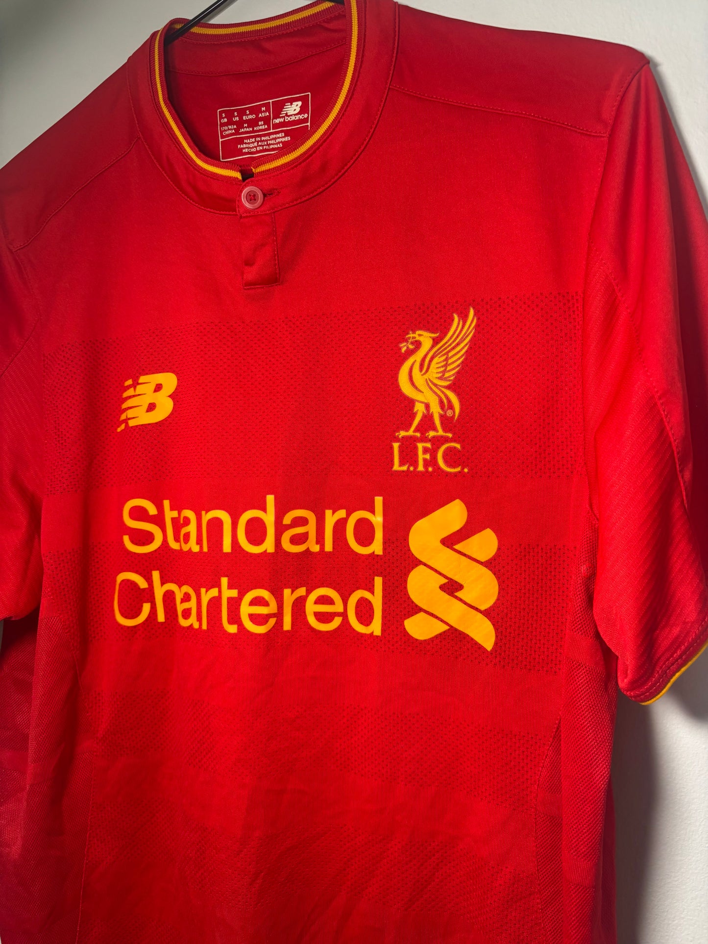 Liverpool Home Shirt 2016/17 (S)