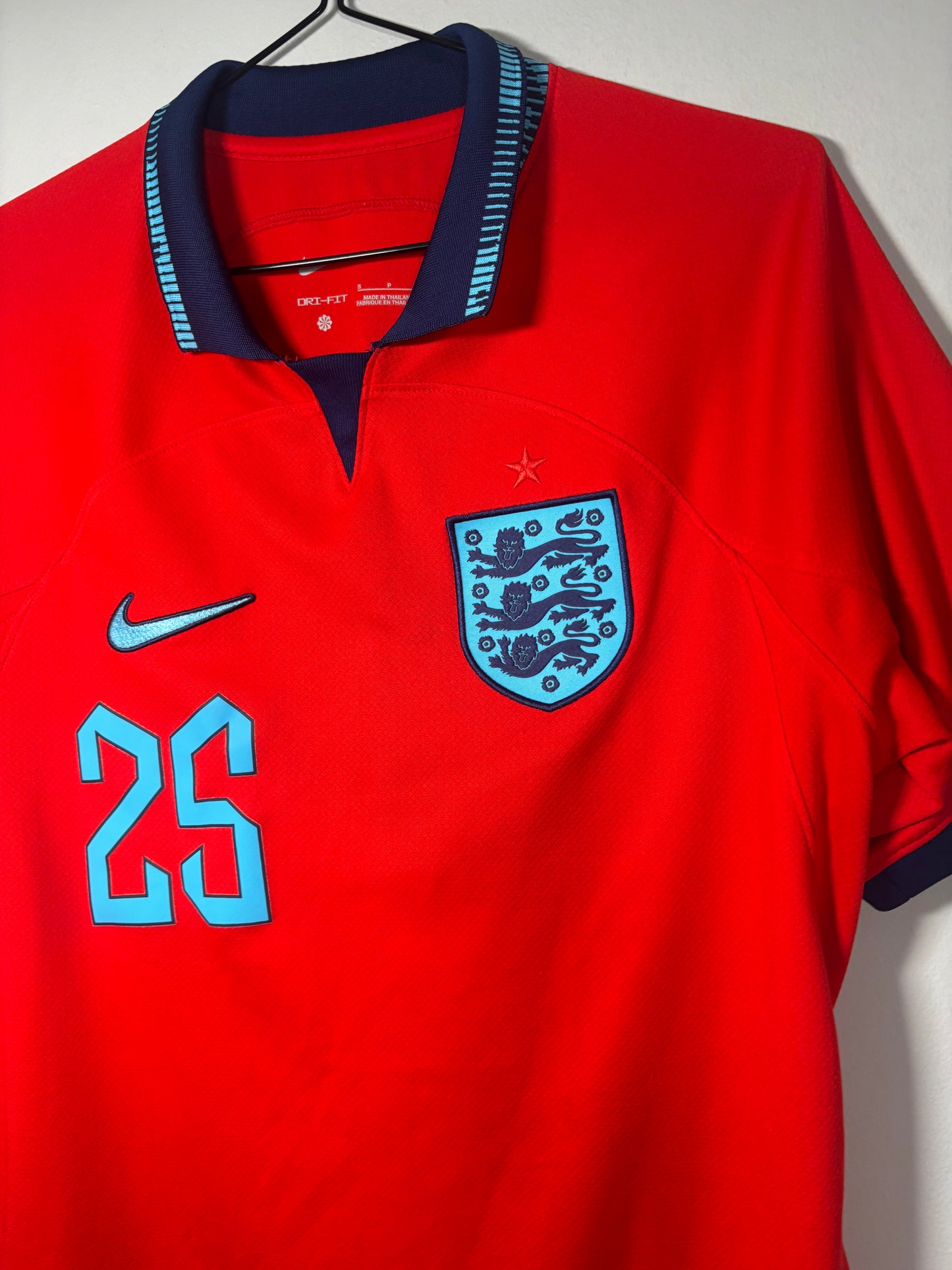 England Away Shirt 2022 Saka (S)