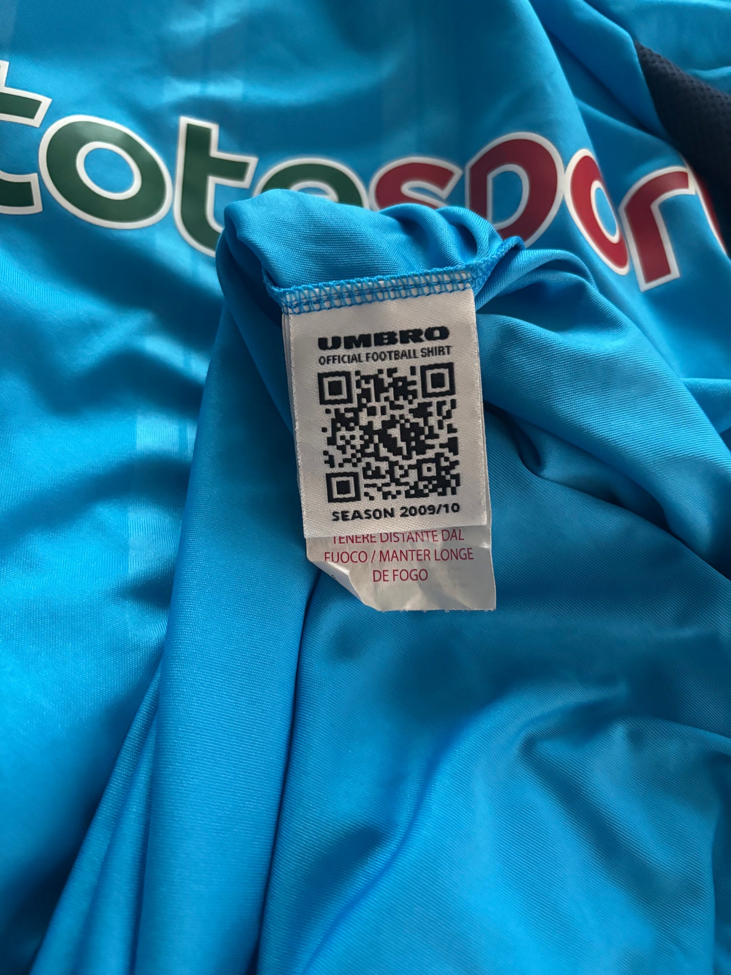 Hull City Away Shirt 2009/10 (L)