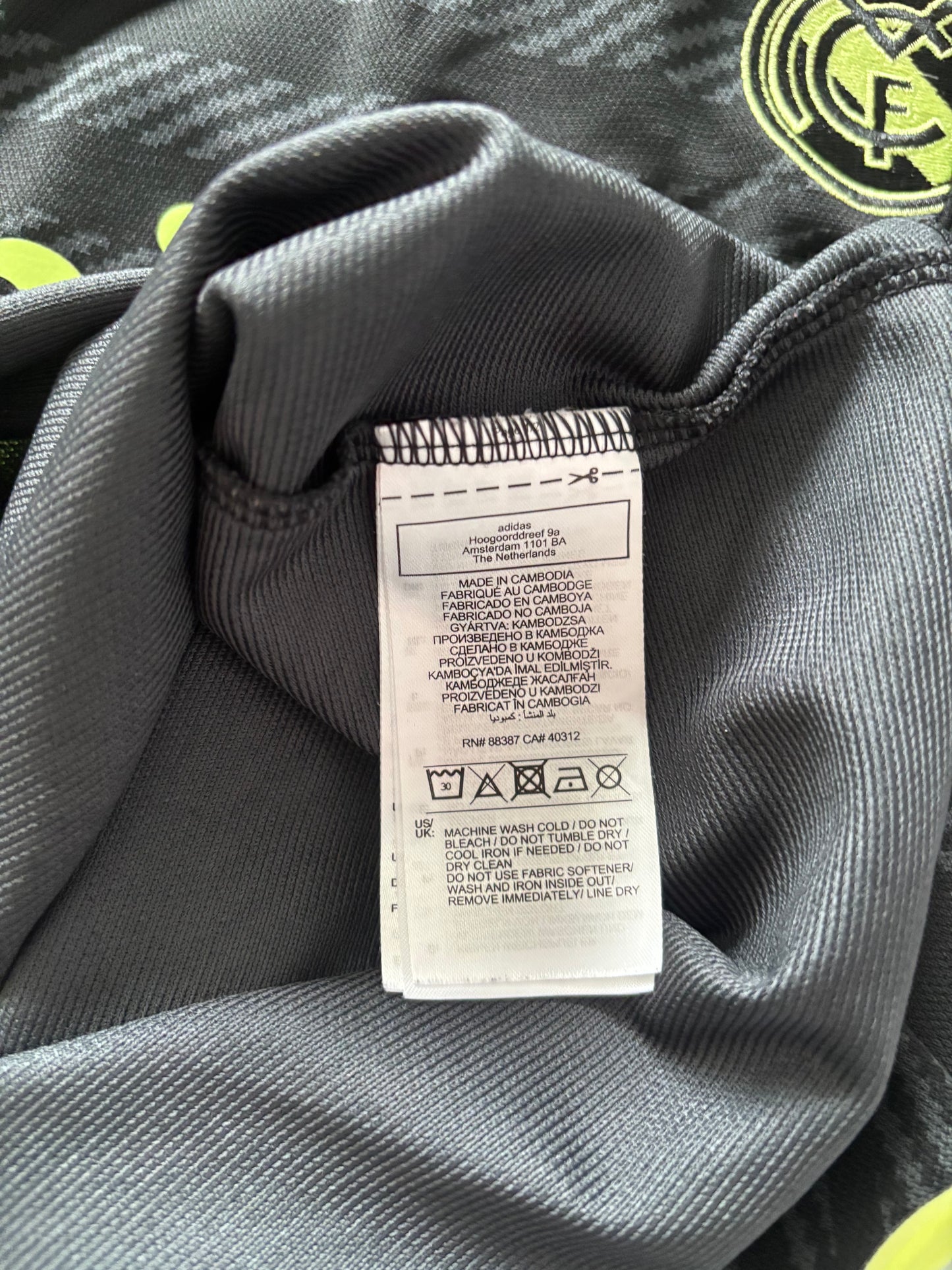 Real Madrid Third Shirt 2022/23 Vini Jr (S)