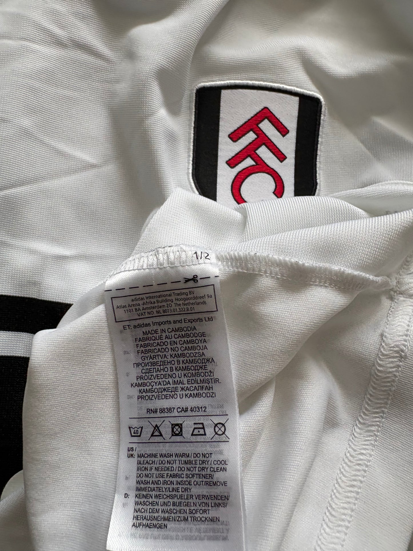 Fulham Home Shirt 2018/19 Mitrovic (L)