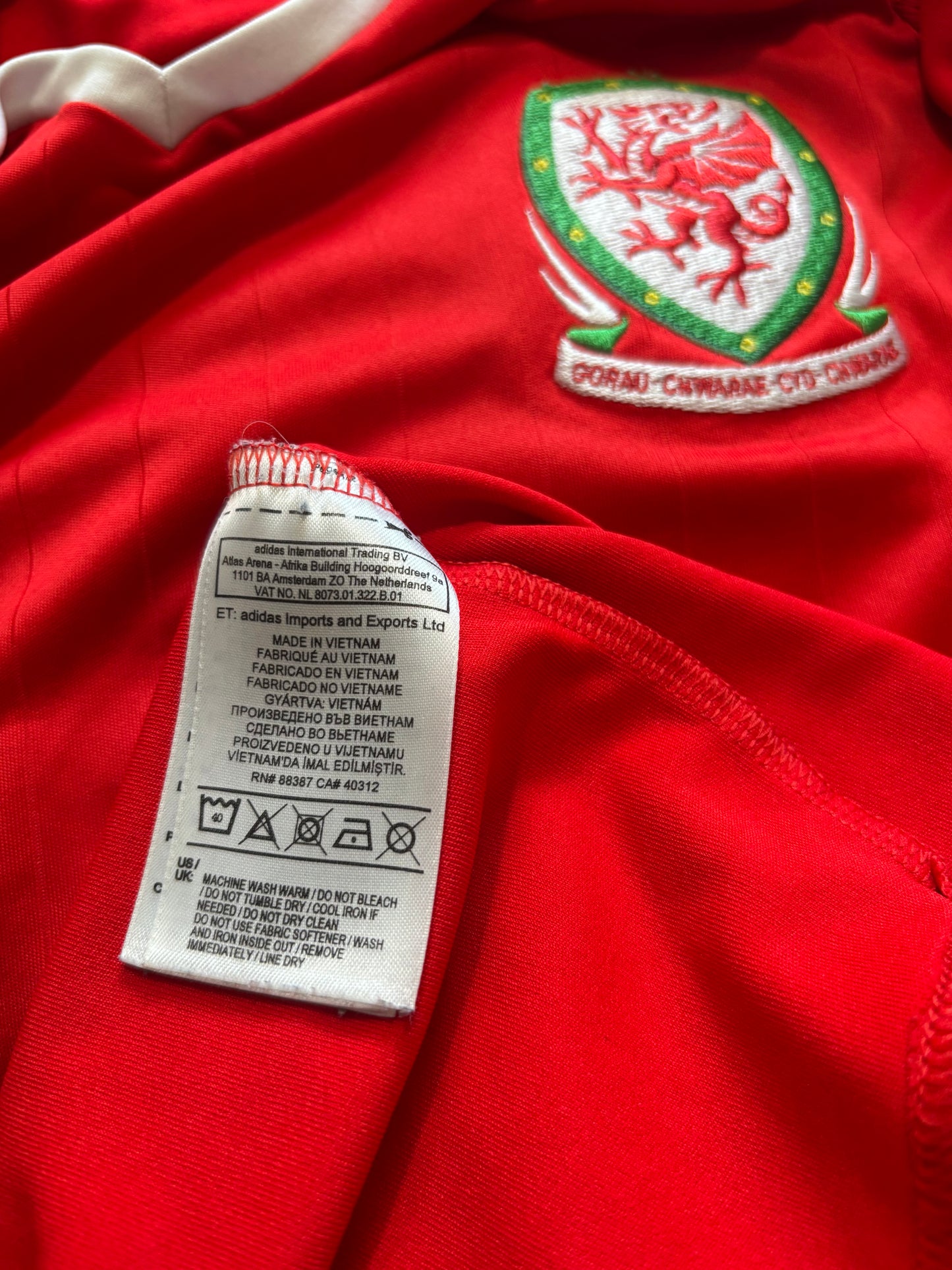 Wales Home Shirt 2016 (M)