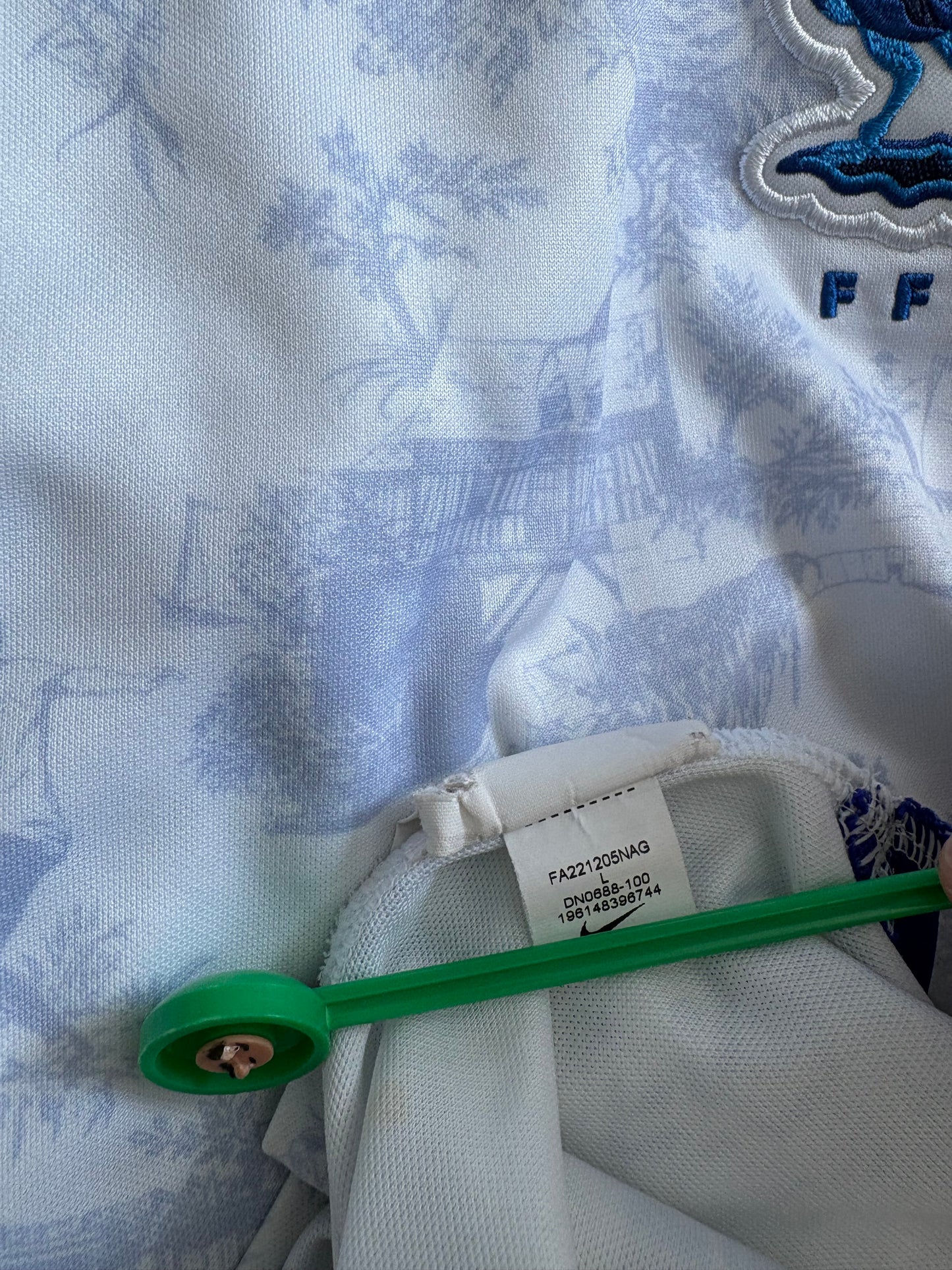 France Away Shirt 2022 (L)