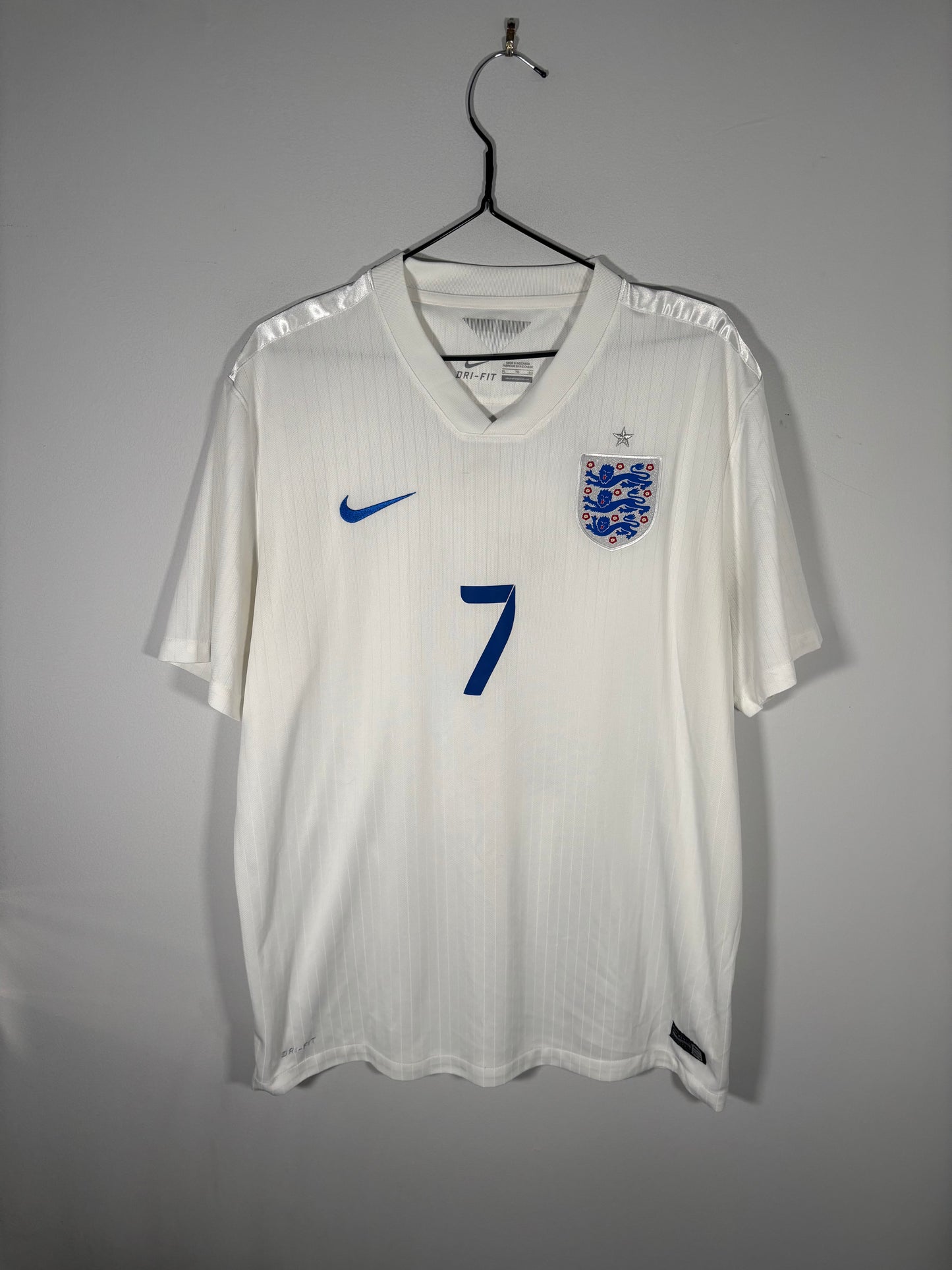 England 2014 Home Shirt Jack Wilshere (XL)