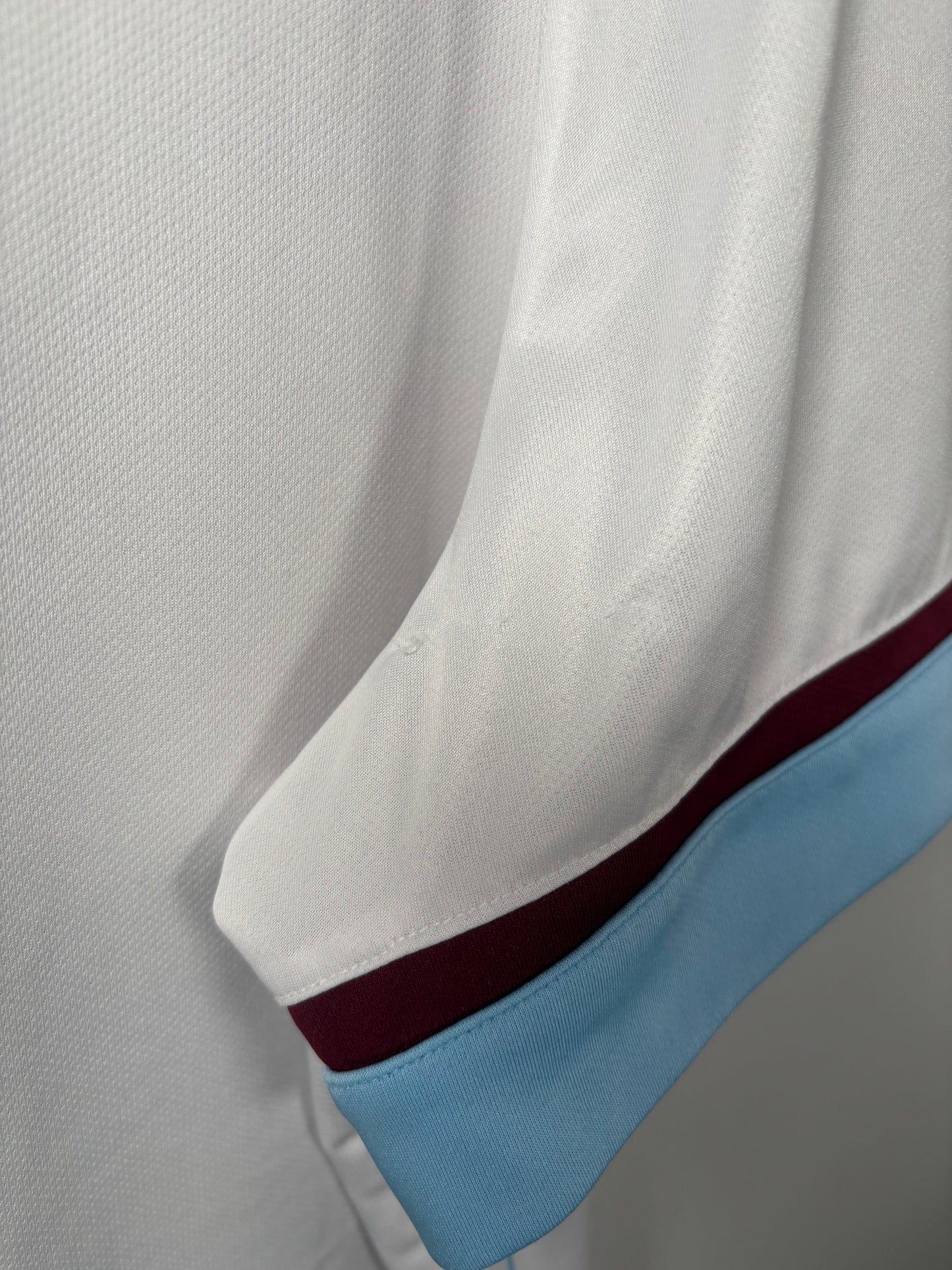 Burnley Away Shirt 2021/22 Weghorst (4XL)