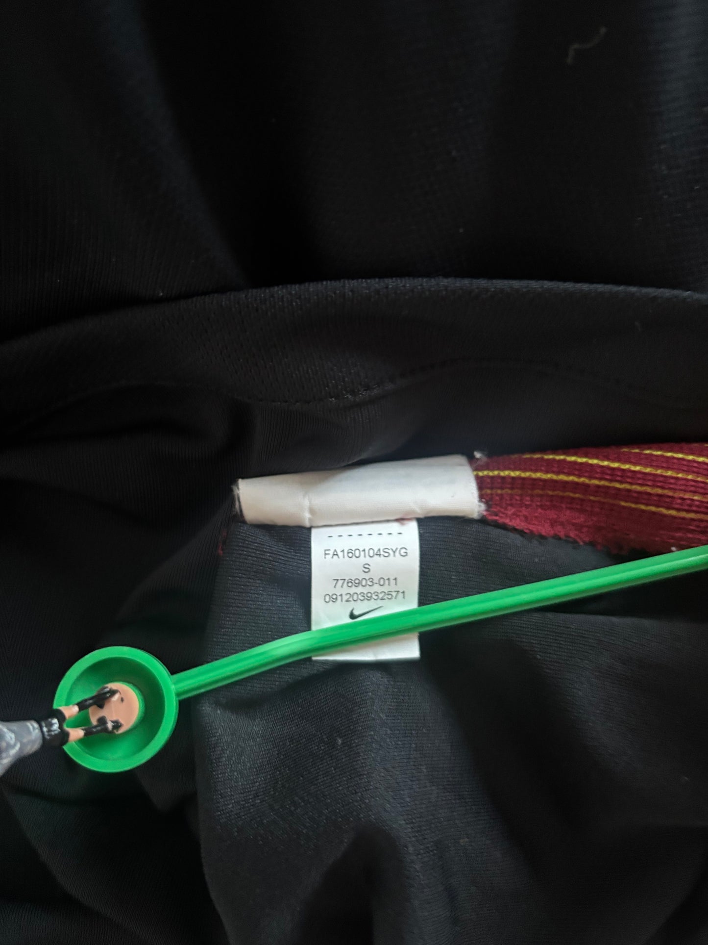 Manchester City Away Shirt 2016/17 Jesus (S)