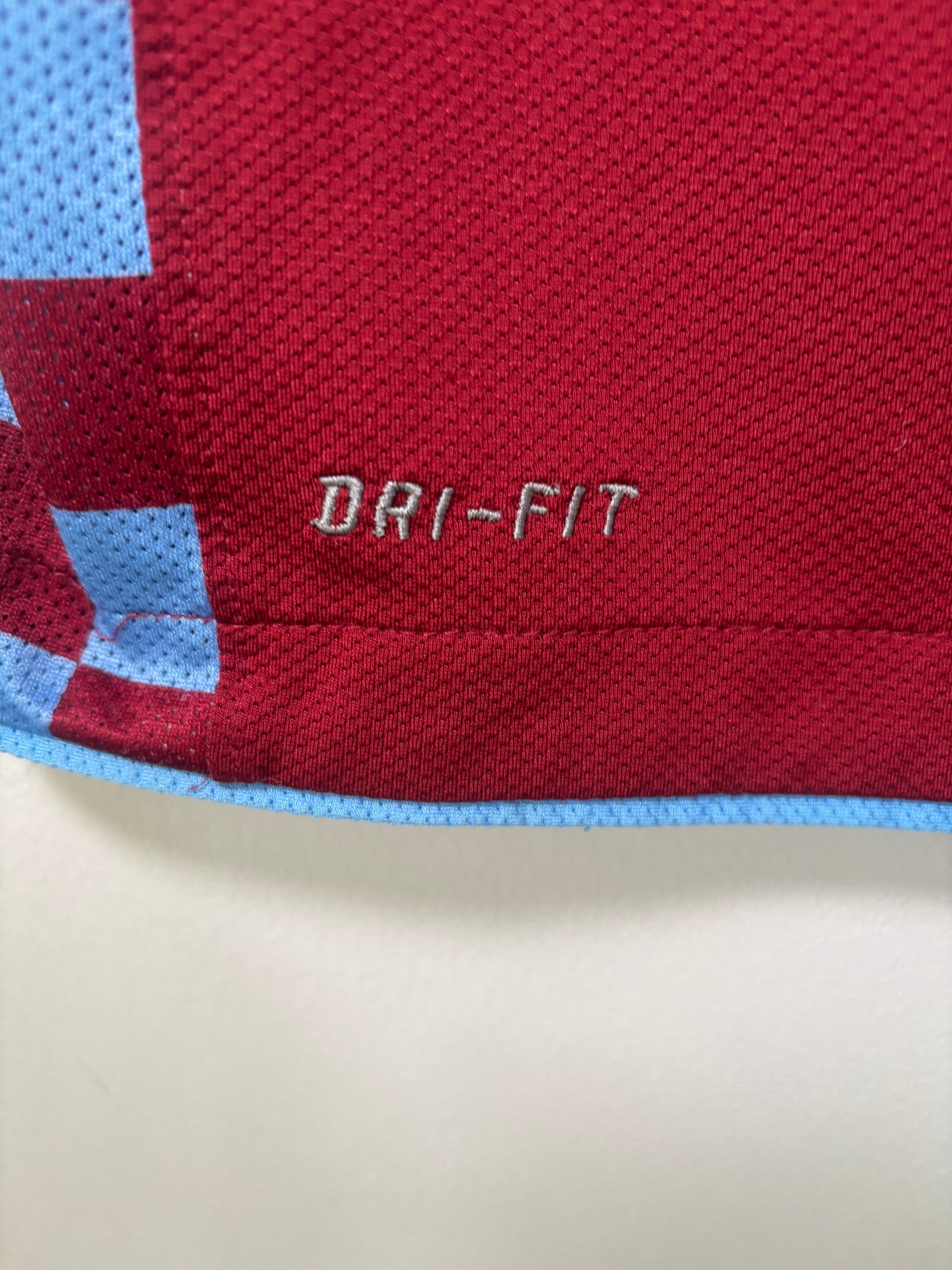 Aston Villa Home Shirt 2010/11 (S)