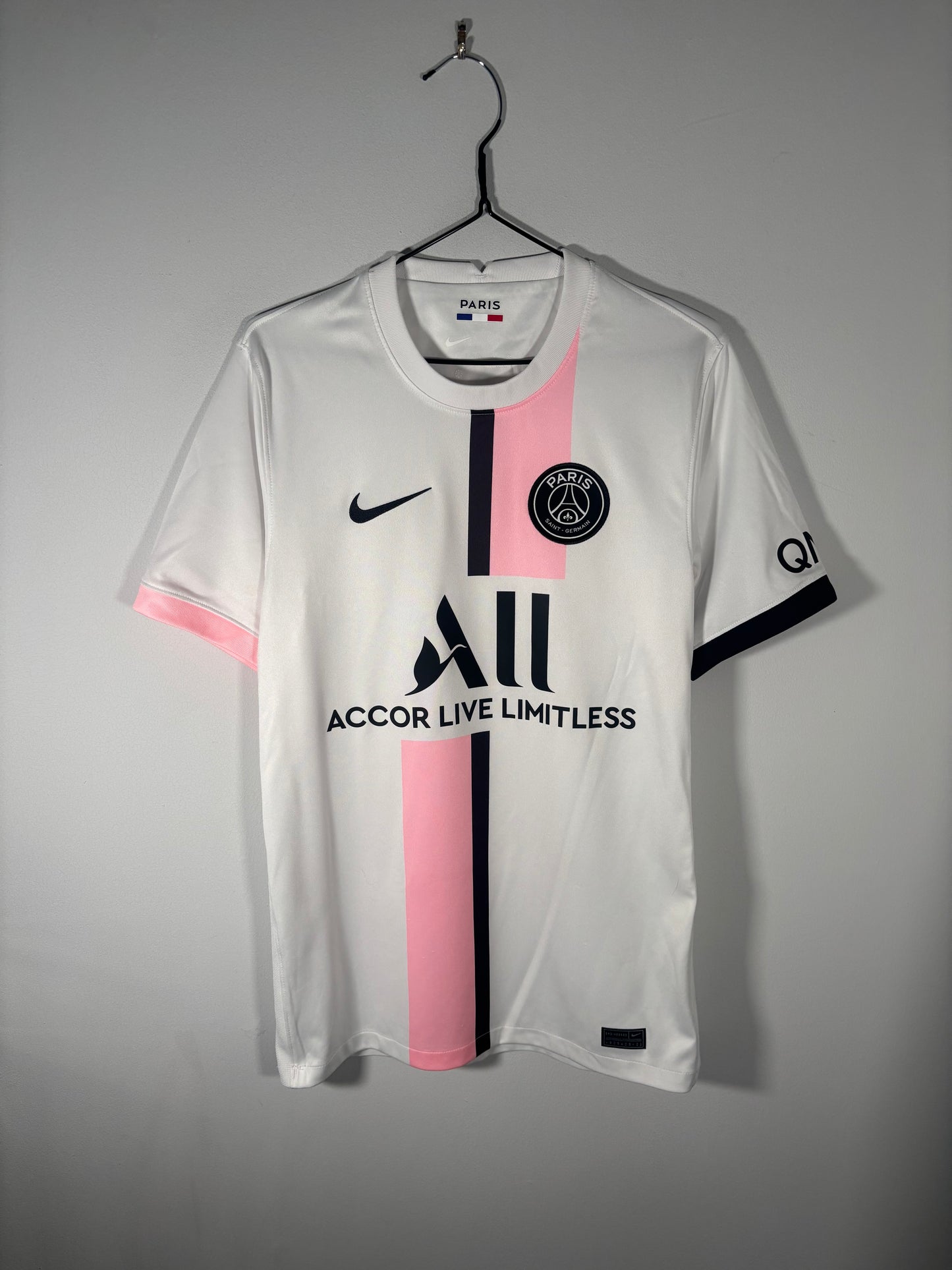 PSG Away Shirt 2021/22 (S)