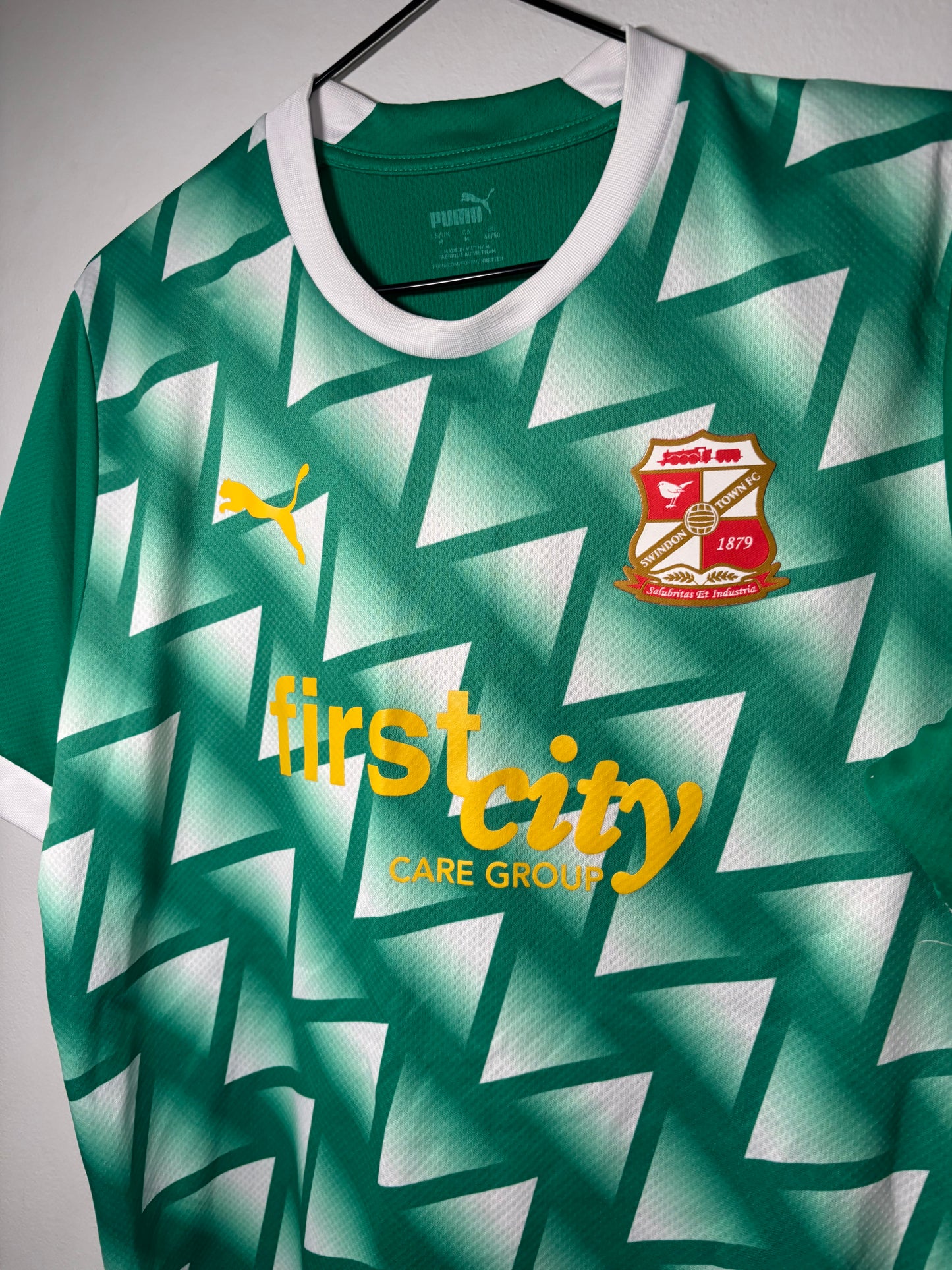 Swindon Town Third Shirt 2022/23 (M)
