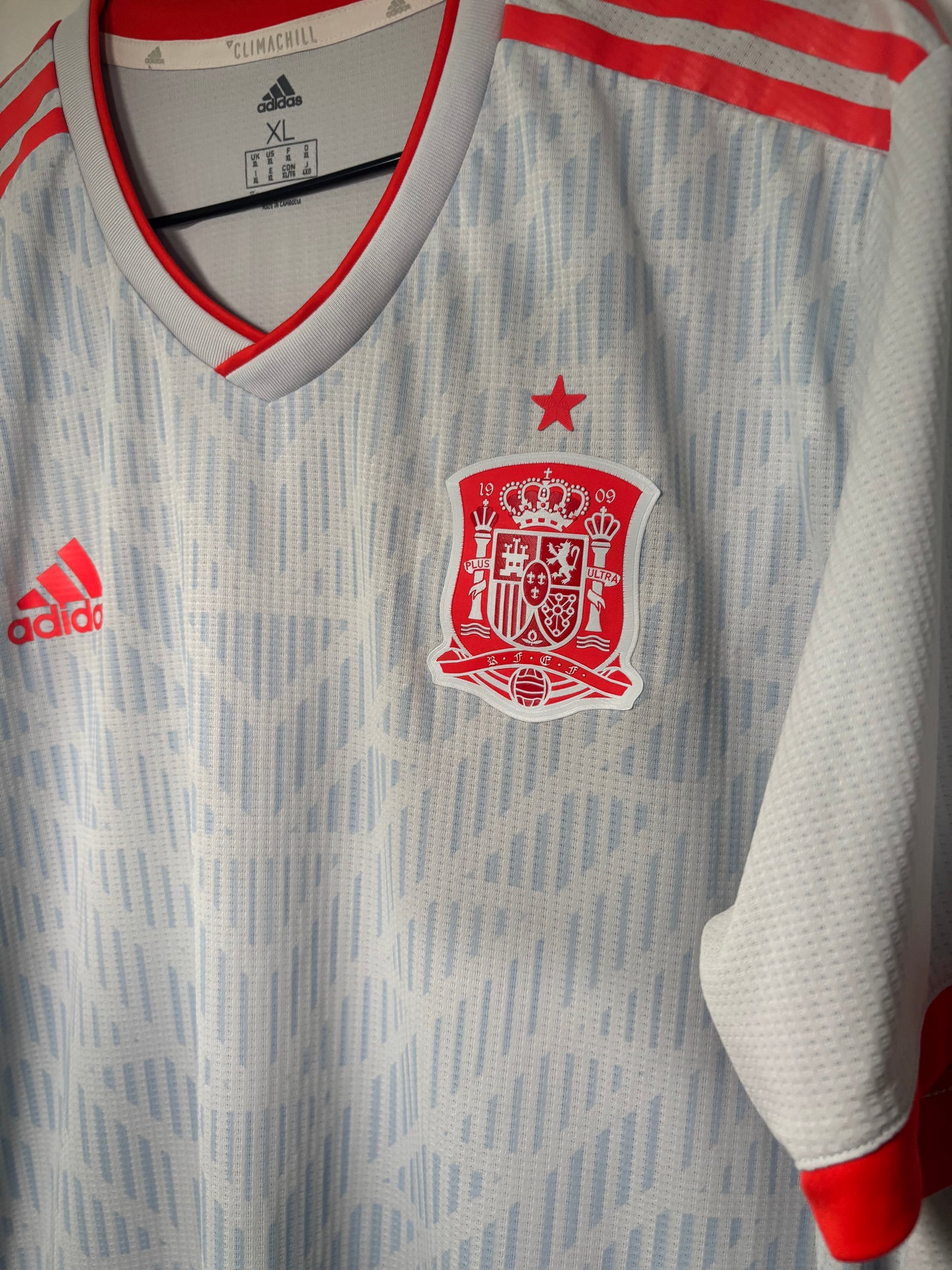 Spain Away Shirt 2018 (XL)