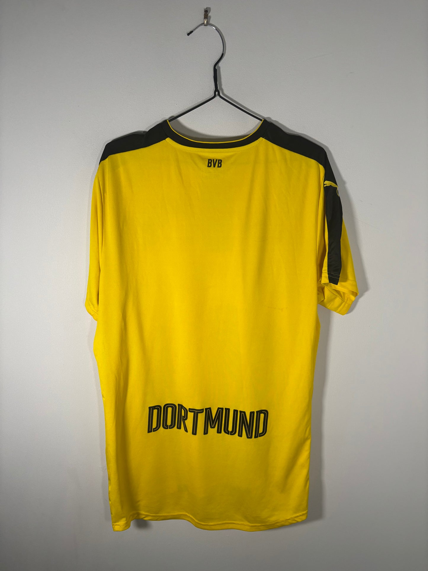 Borussia Dortmund Home Shirt 2016/17 (XL)