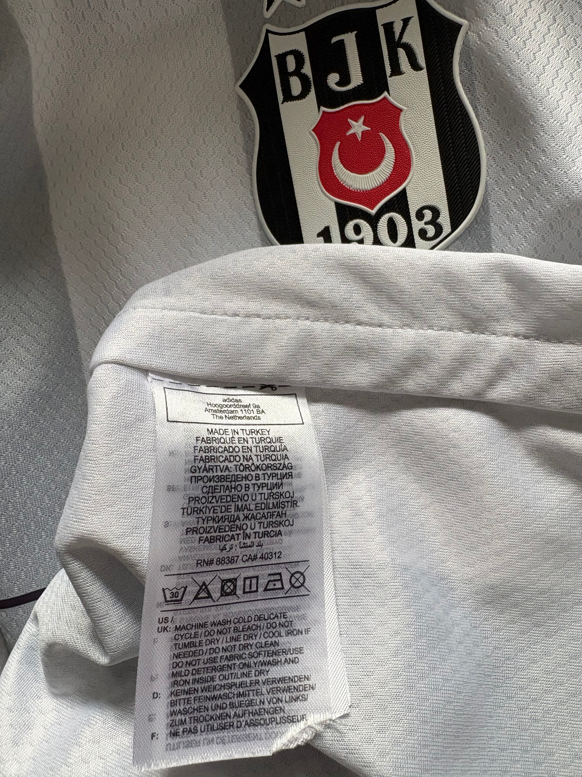 Besiktas Home Shirt 2023/24 (L)