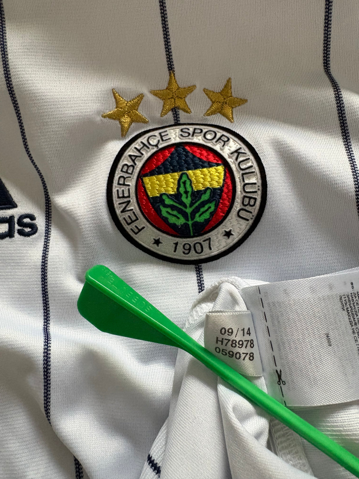 Fenerbahce Away Shirt 2014/15 (L)