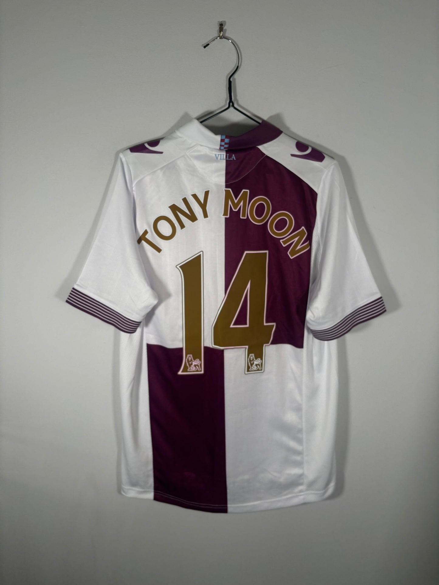 Aston Villa Away Shirt 2013/14 Antonio Luna (M)