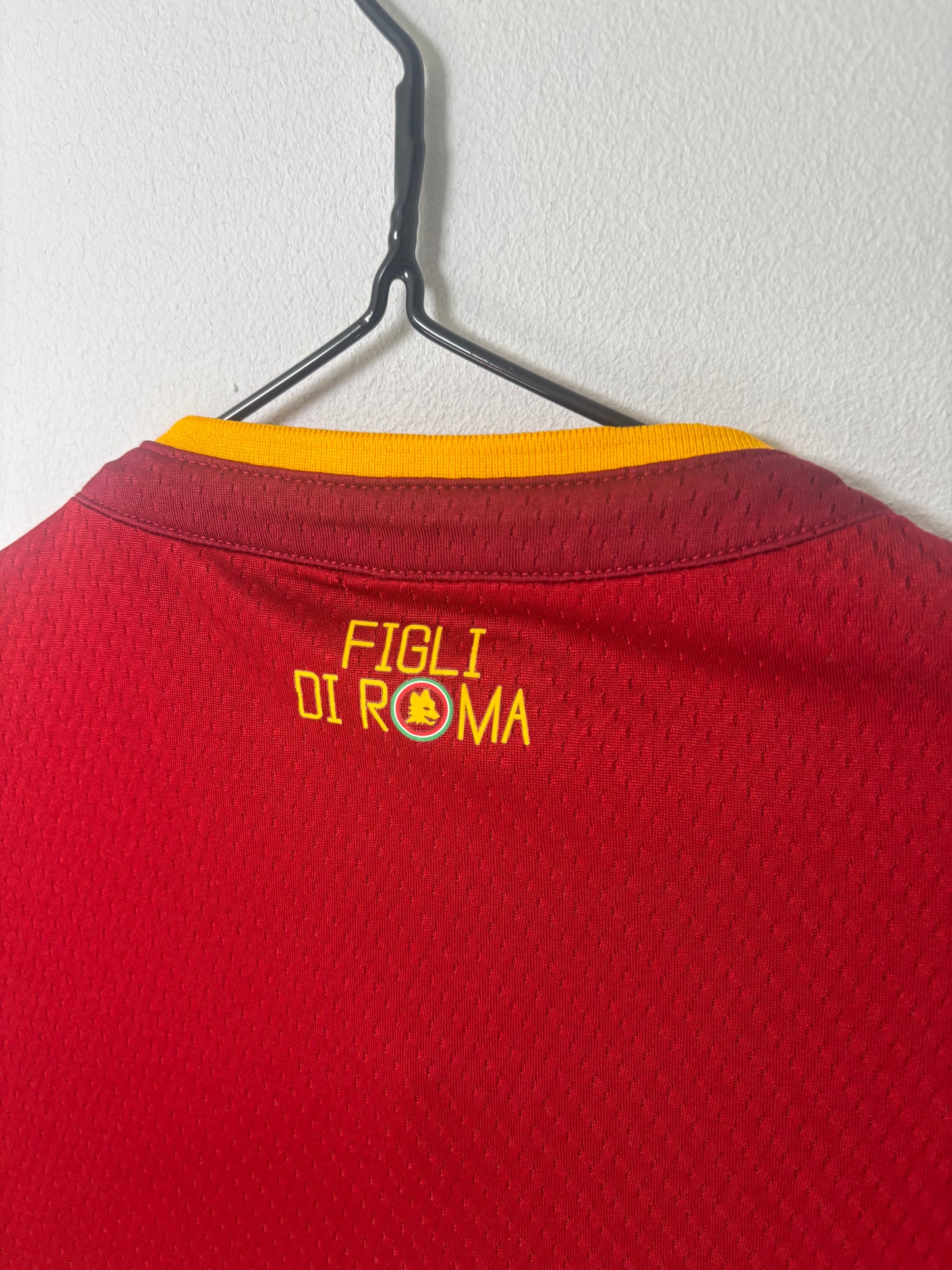 Roma Home Shirt 2022/23 (S)
