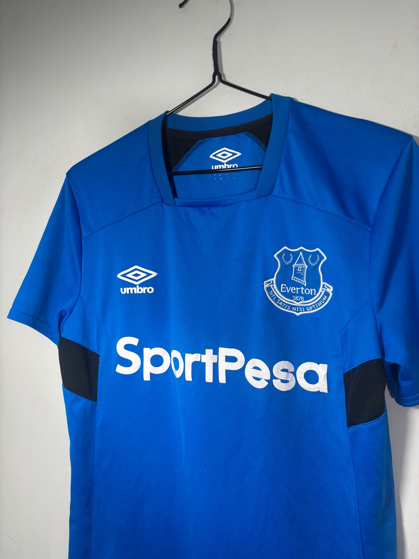 Everton Training Shirt 2017/18 (S)