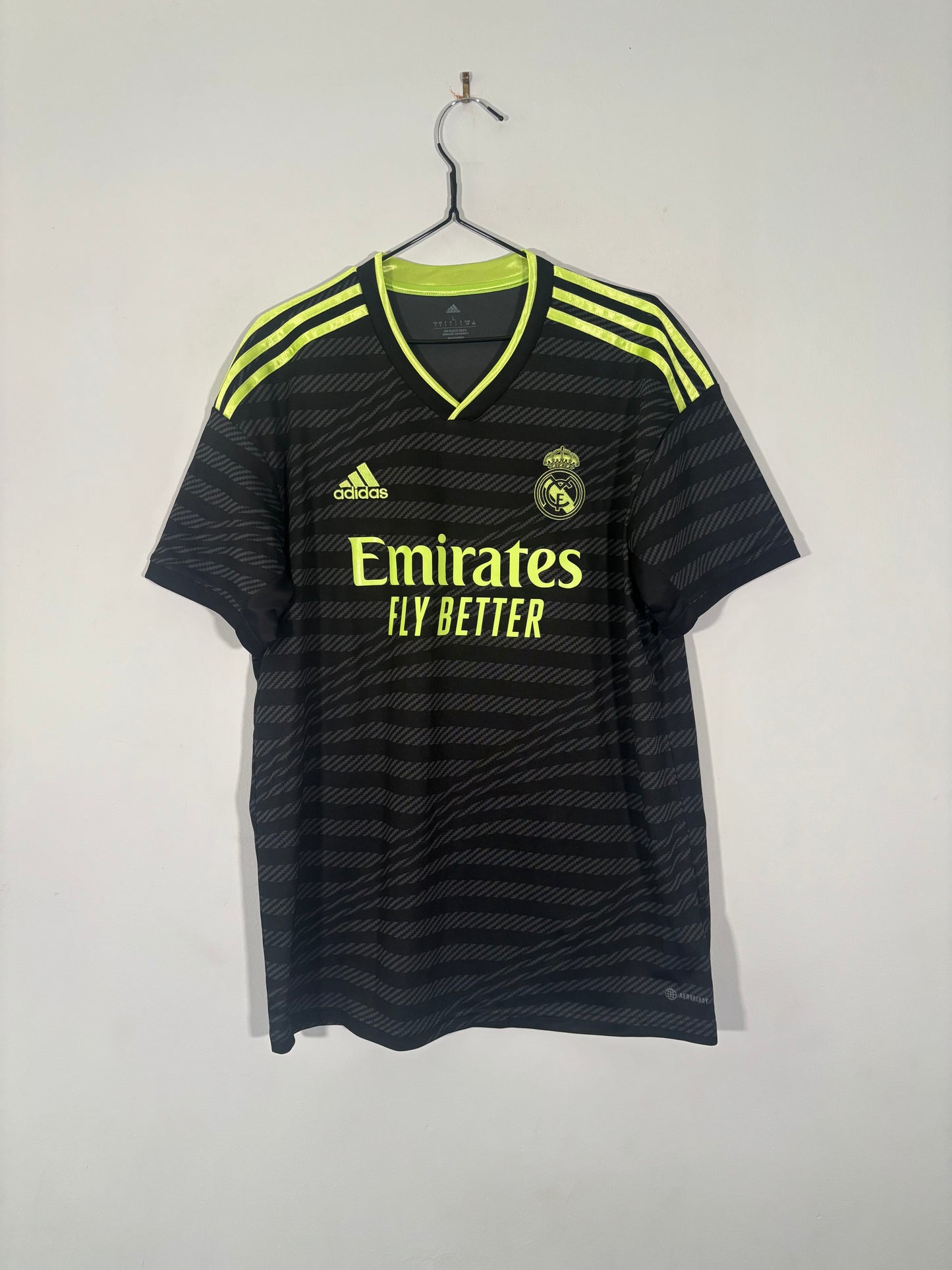 Real Madrid Third Shirt 2022/23 (L)
